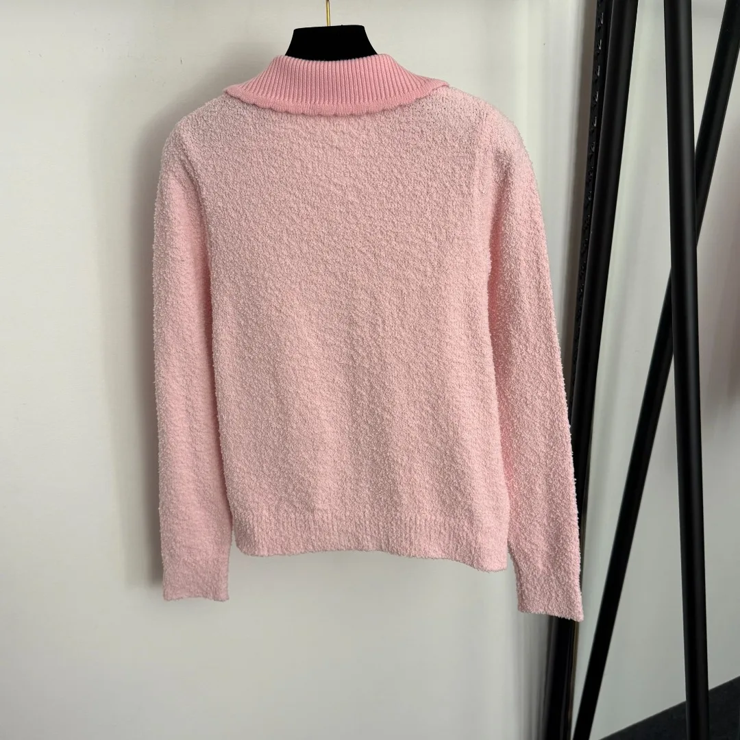 

Новая женская одежда, вязаный абрикосовый розовый кардиган с длинными рукавами и вышитыми лацканами на осень/зиму 2025 г.