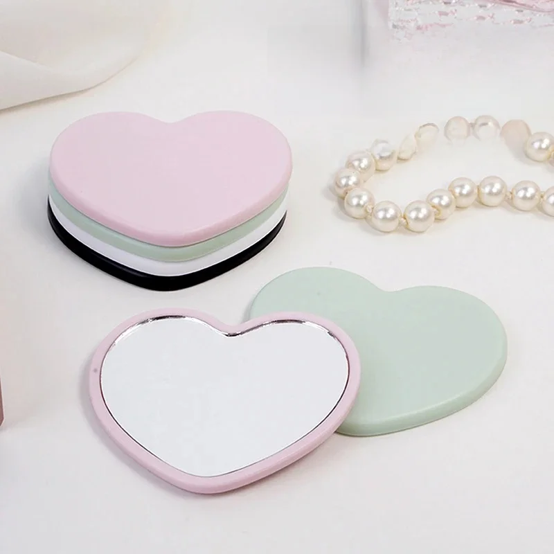 Miroir de maquillage en forme d'amour, haute définition, PVC pratique, mignon, cadeau, transport, voyage