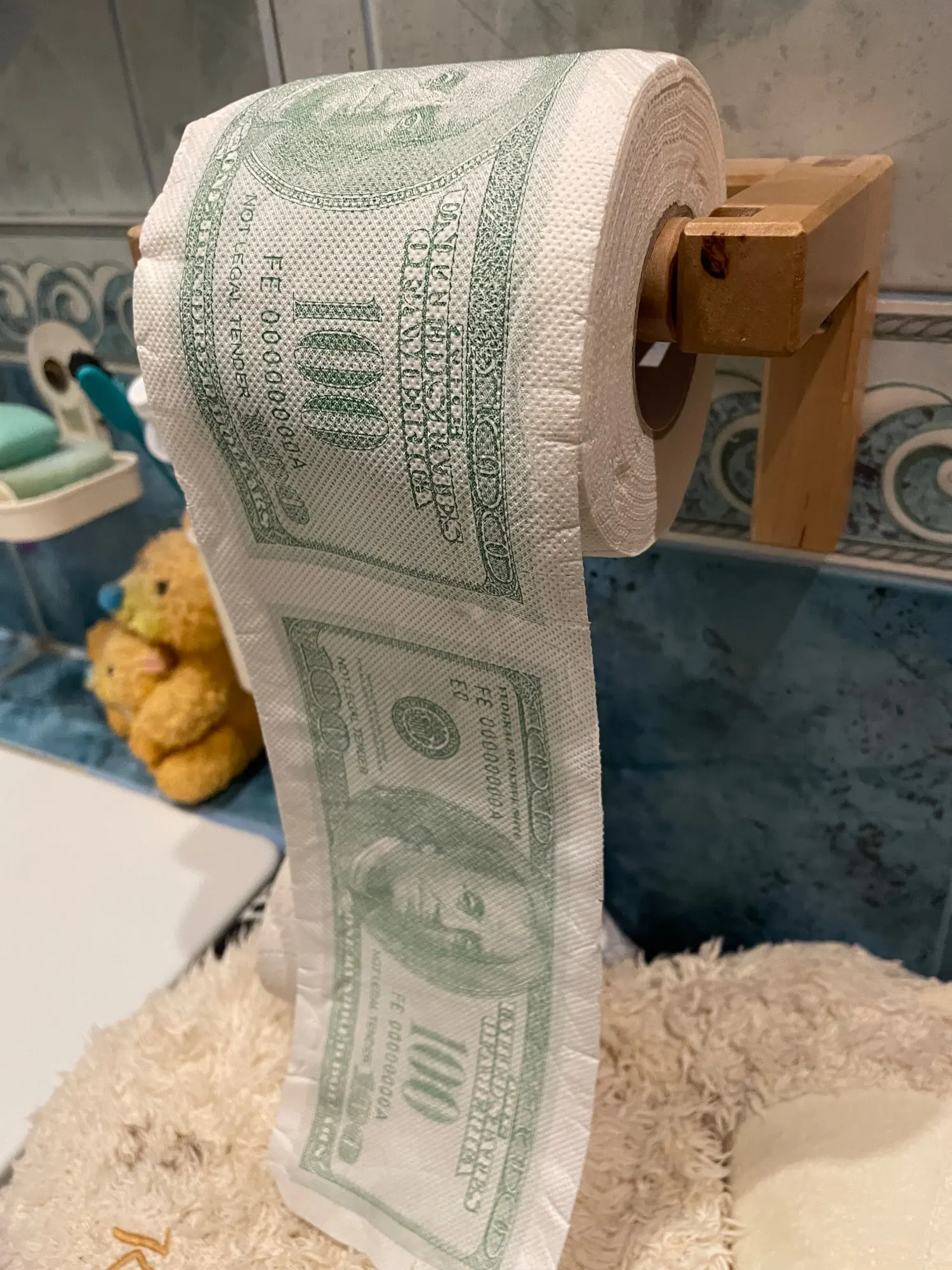 One Hundred Dollar Bill Toilet Paper Novelty Fun $100 TP Money Roll Gag Gift photo review