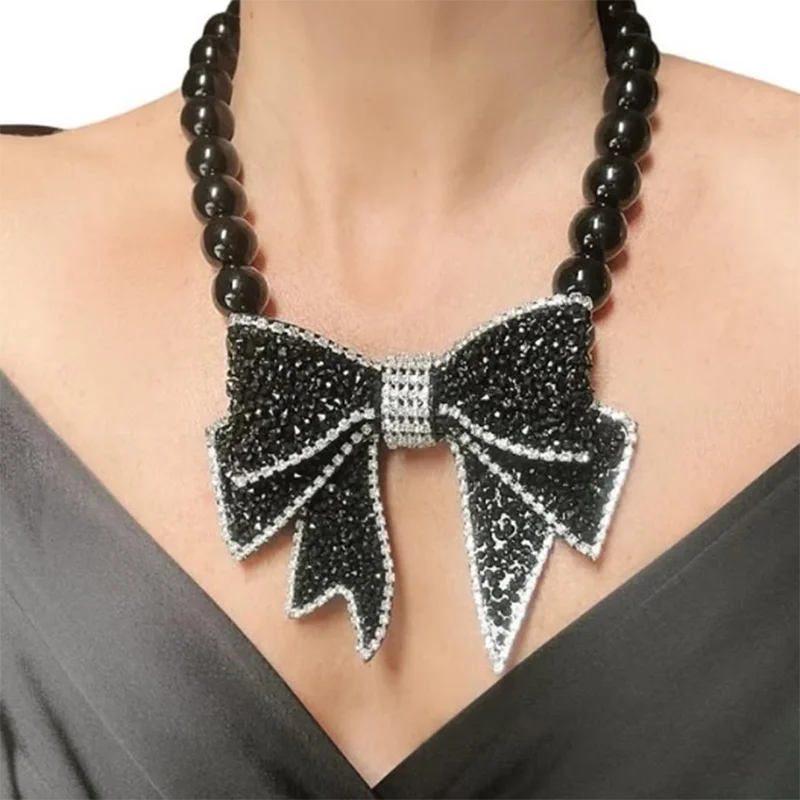 Fashion Fairy black Crystal Bow Knot Pendant Necklaces  Girls Sweet Rhinestone Heart Clavicle Chain Women Jewelry Gifts