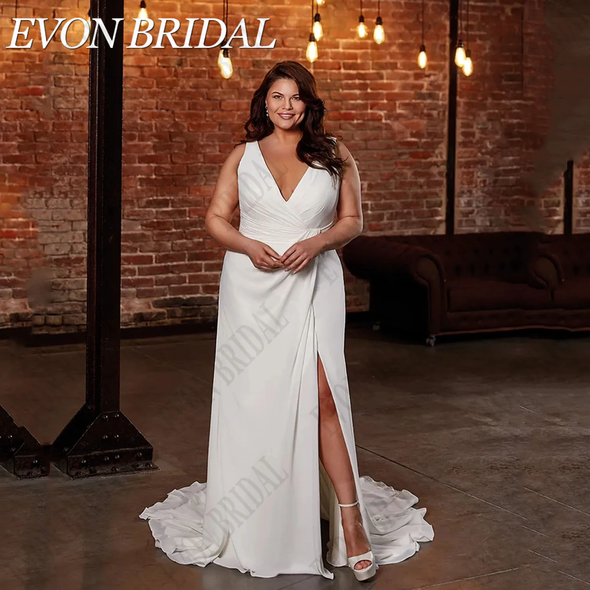 

EVON BRIDAL Plus Size Classic Wedding Dress Sleeveless Double V-Neck Chiffon Side Split Vestidos De Novia Mermaid Button Back