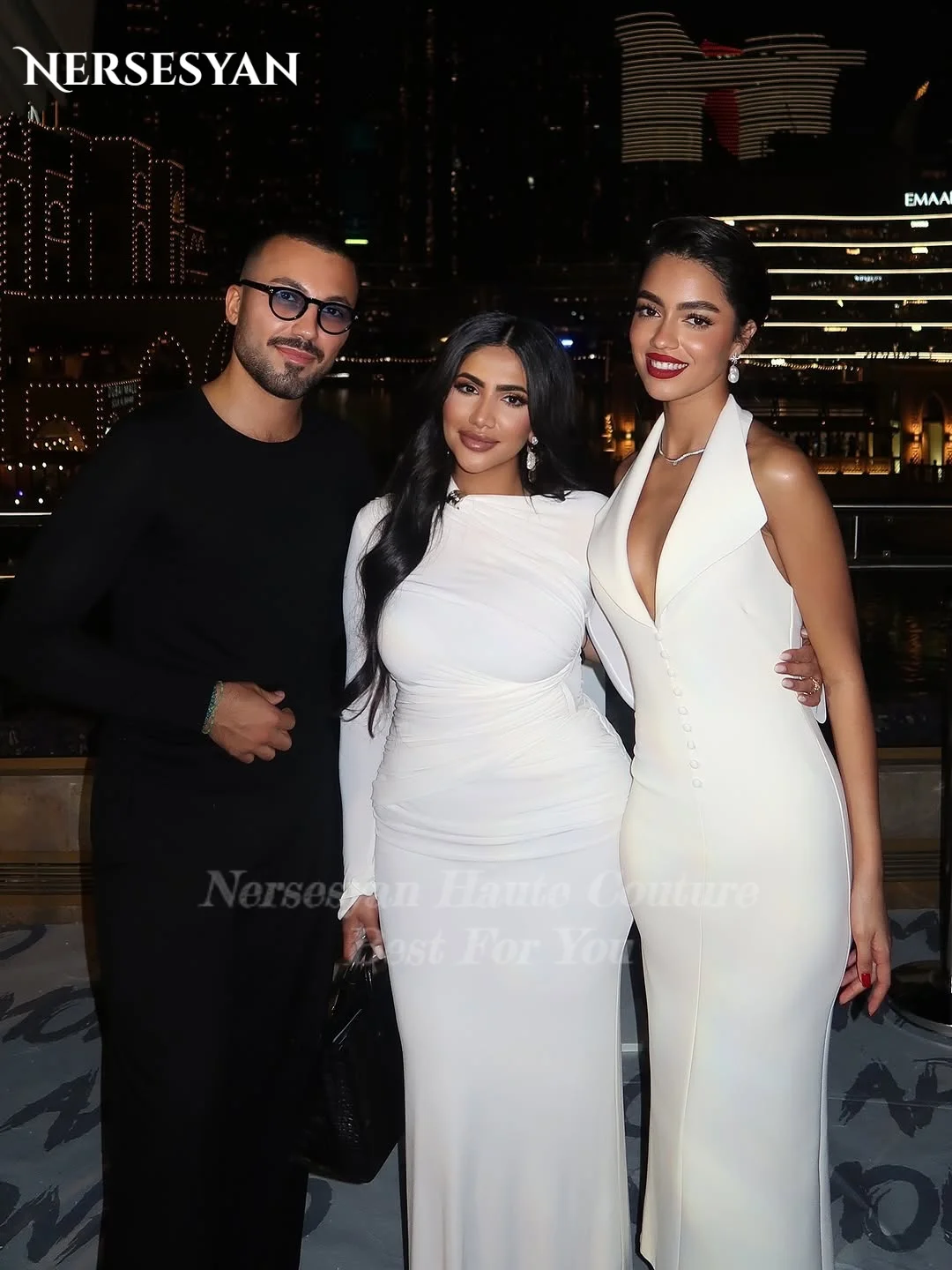 Nersesyan 럭셔리 머메이드 이브닝 드레스 오프 숄더 버튼 포멀 드레스 바디콘 새틴 아랍 여성 파티 가운 2026 맞춤형