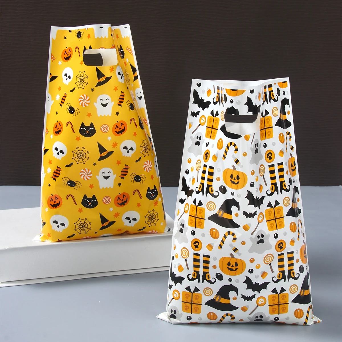 Halloween Candy Bag Cartoon Scary Ghost Pumpkin Candy Gift Bags Trick Or Treat Bags Party Decors Favor Goodie Gift Wrapping Bag