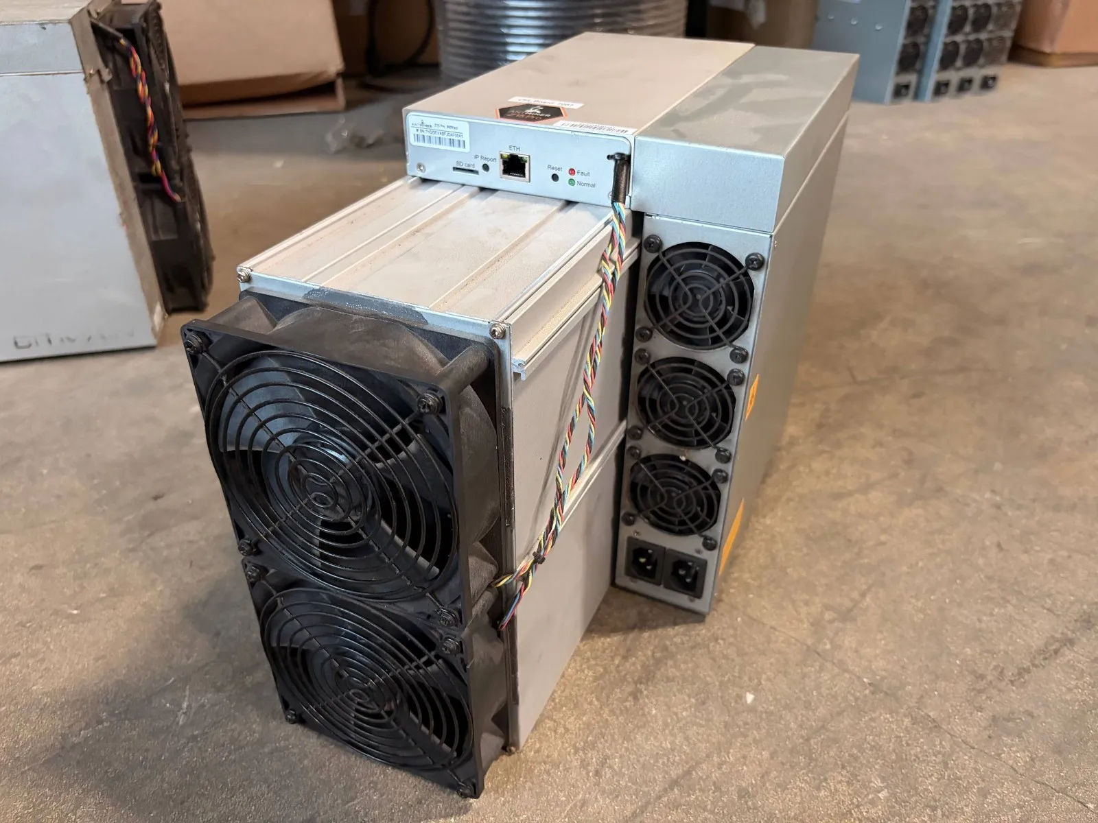 PURE Bitmain Antminer Z15 Pro 840kSOL 2780W Algorithm Mining ZEC Zcash ZEN Crypto Miner Asic Miner