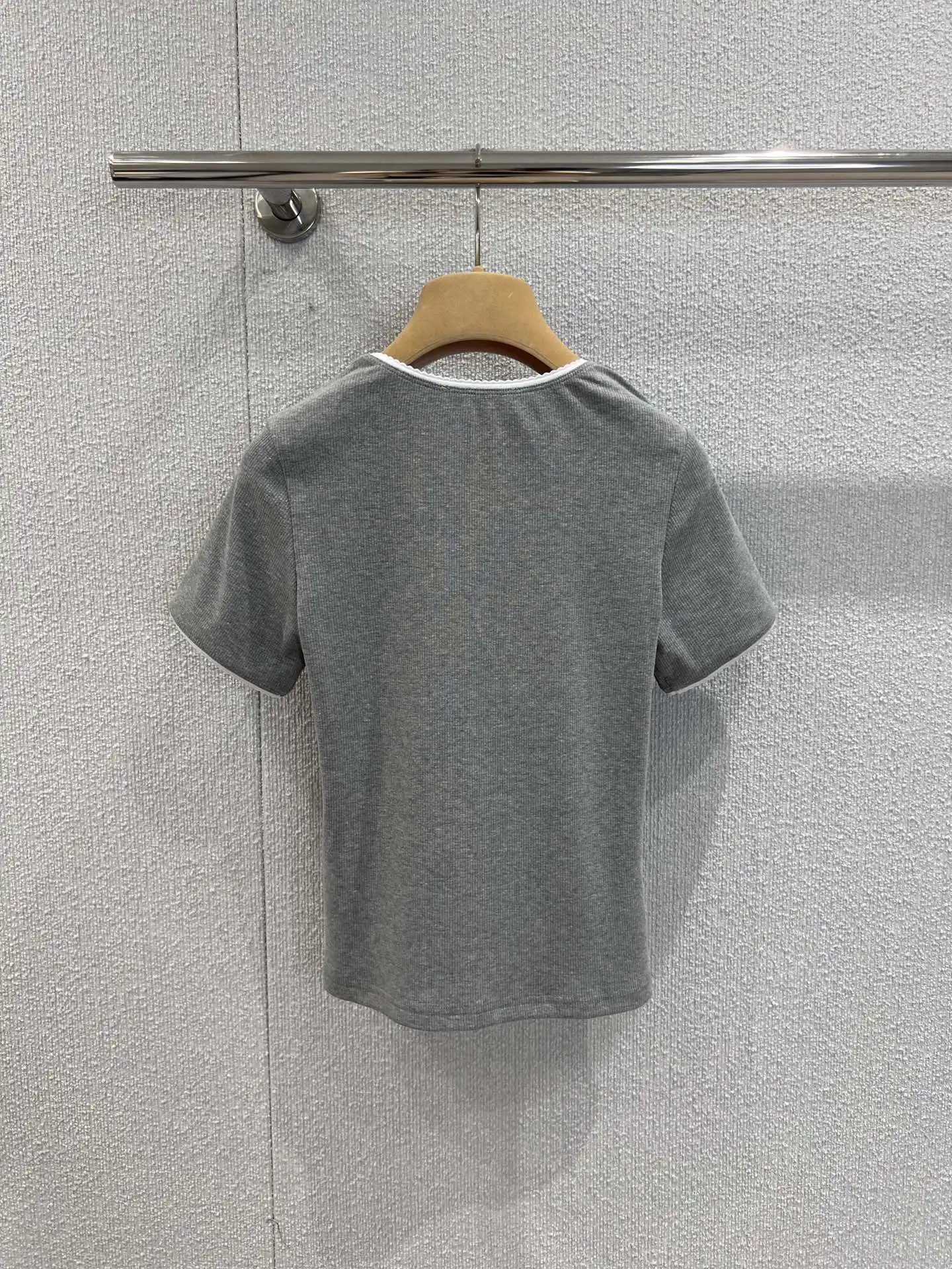 

2025 Spring/Summer New Lace Grey Short Sleeve T-shirt Top with High Elasticity Threaded Cotton WYY-95