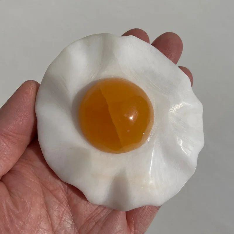 Natural White Jade Honey Calcite Crystal Fried Egg Realistic Food Carving Aesthetic Healing Stone Creative Home Decor Gift