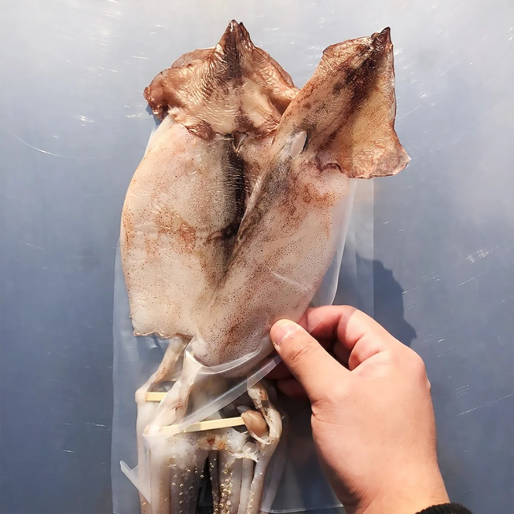 Guryongpo semi-dry squid [weight selection required]