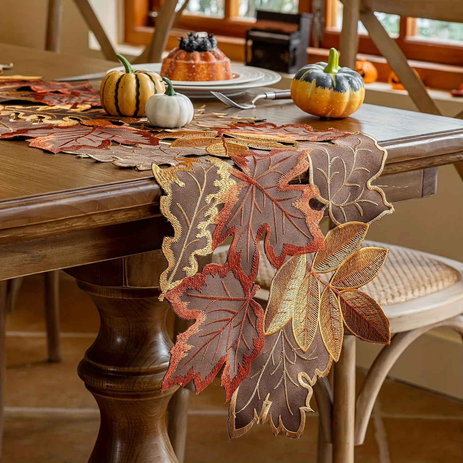 1pc Autumn Maple Leaf Embroidered Table Runner, Flocked Brown Maple Design, Rustic Farmhouse Thanksgiving Harves