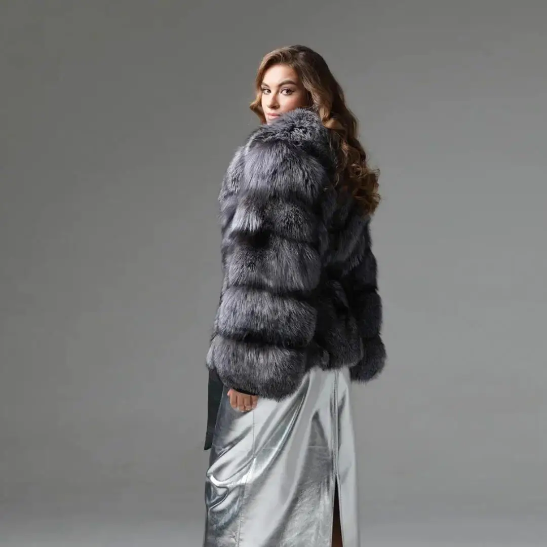 Winter Fashion Real Fox Fur Coats for Women High Quality Wholeskin Genuine Silver Fox Fur Coat With Turn-down Collar Overcoats