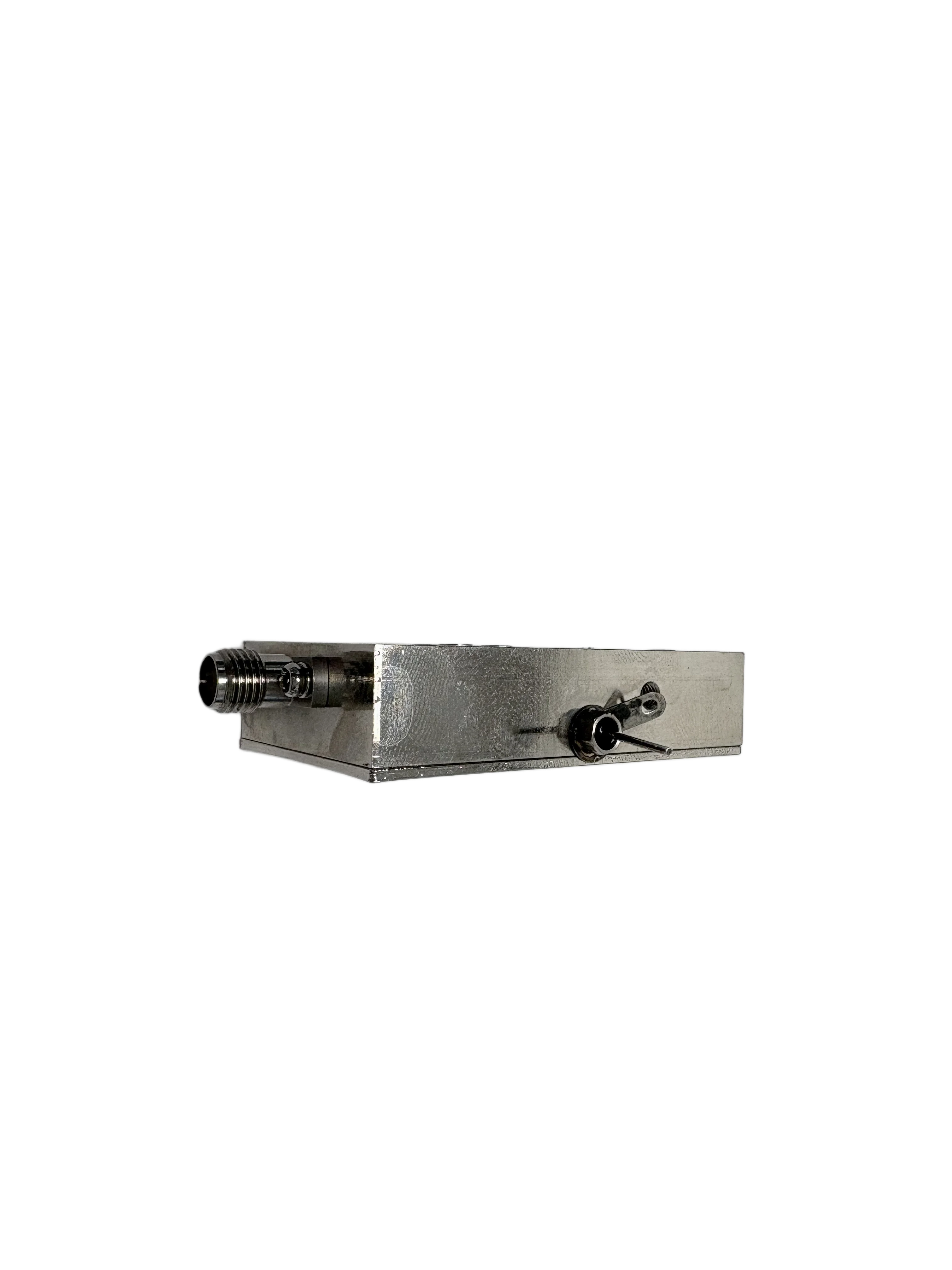 0.4-20GHz V/C/X/Ku Band Broadband Power Amplifier Microwave RF Ultra-wideband low-noise amplifier LNA40 400M to 20GHz Gain 40dBm