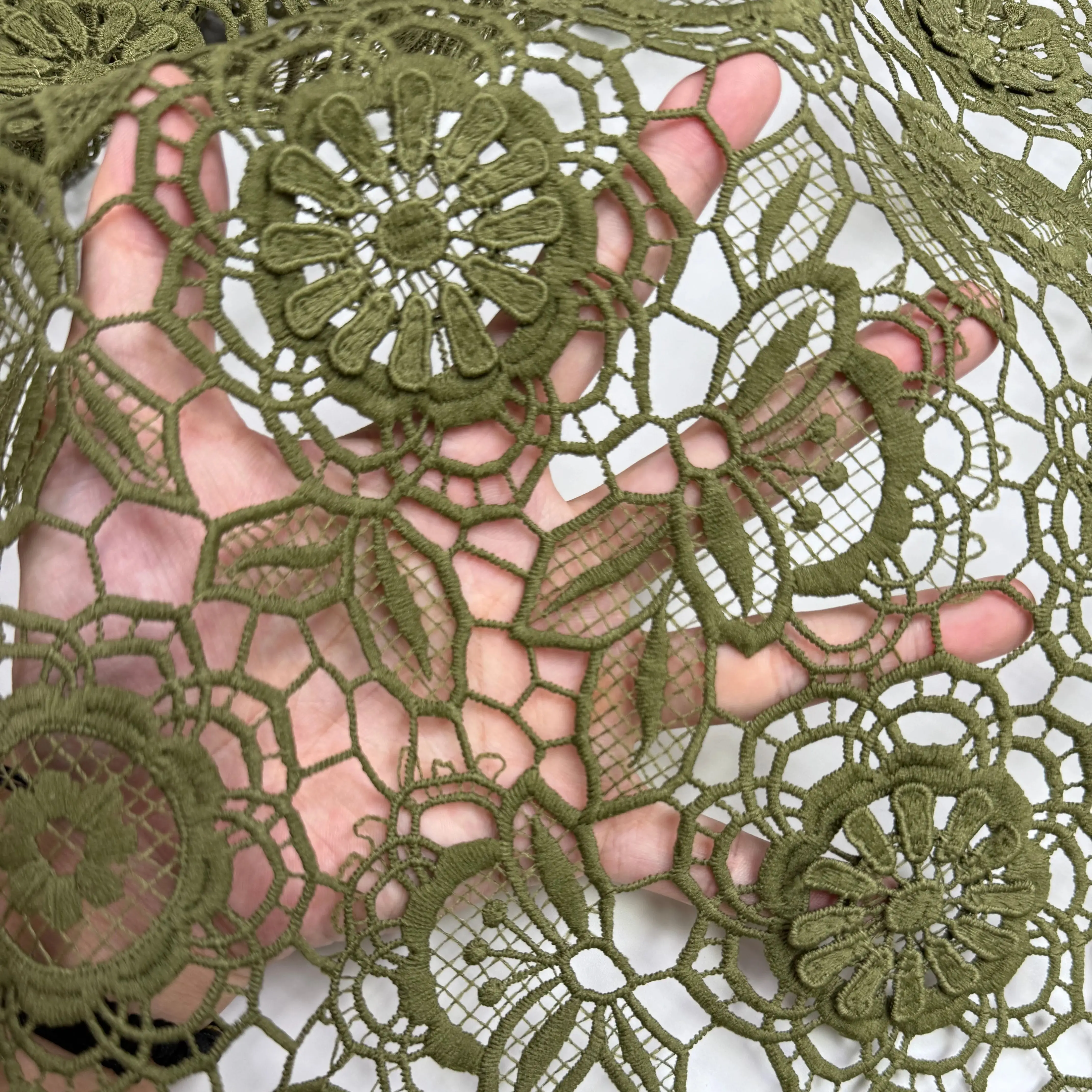 

Lace Fabric 2025 Elegant Solid Color Floral Embroidery Cord Pattern For Party Dress Sewing Fabric For African Fashion Design