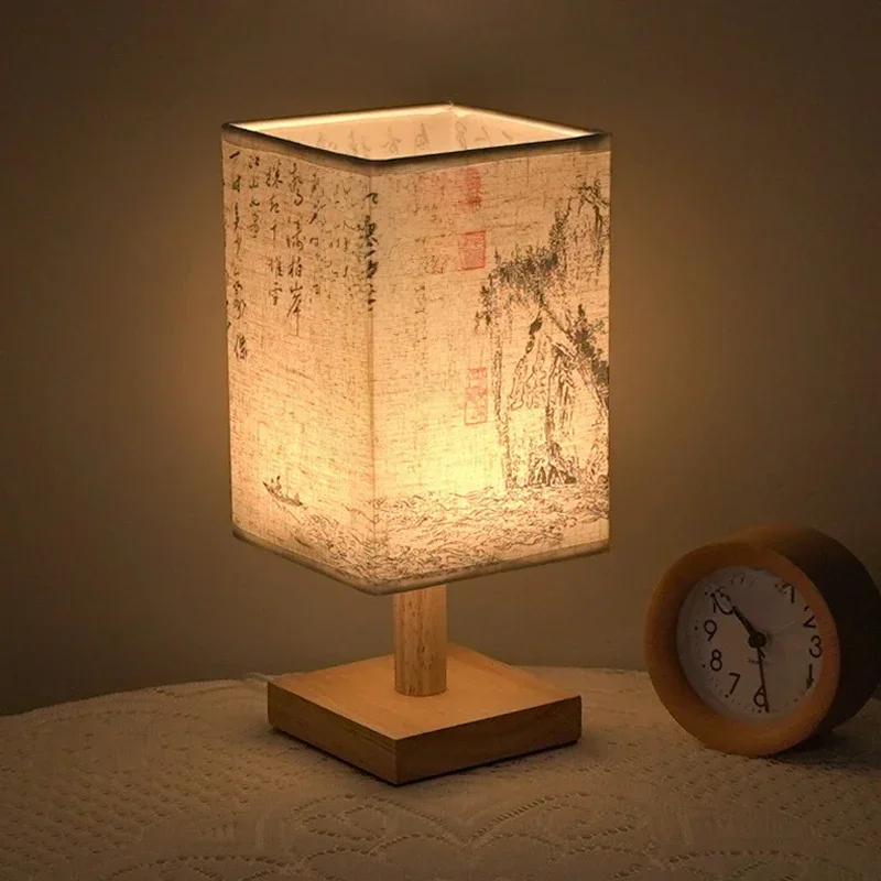 Dekoracyjne lampy stołowe LED Prosty chiński styl Możliwość przyciemniania Wtyczka Lampka nocna Klosz z tkaniny Kwadratowe lampki nocne do sypialni — zdjęcie 2