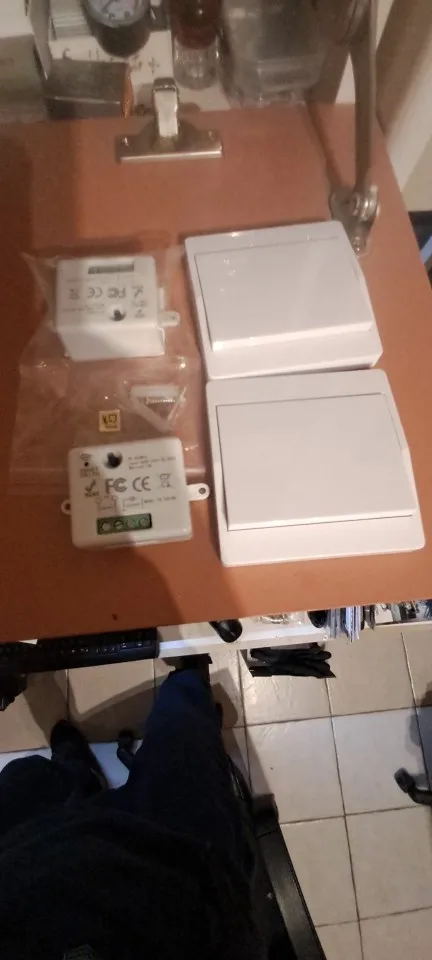 Mini 433MHz Smart Light Switch,50m Self Powered Wireless Wall Switch No Need Battery,110V 220V Mini RF Module,for Home Appliance photo review