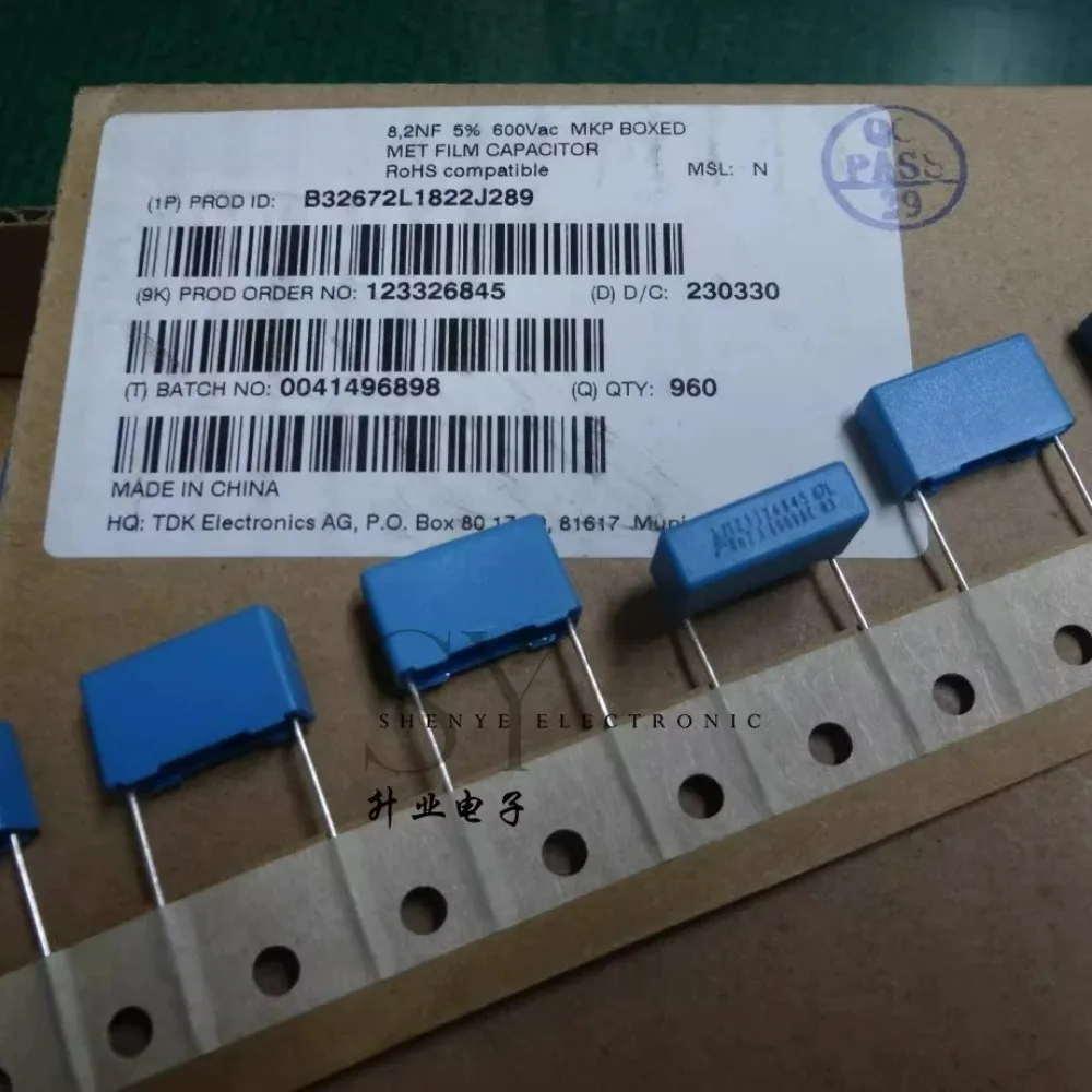 

10pcs/lot EPCOS MKP 0.0082uf 600vAC 8.2nf 8u2 8200pf 822 Brand New 15mm Film Capacitor B32672L1822J