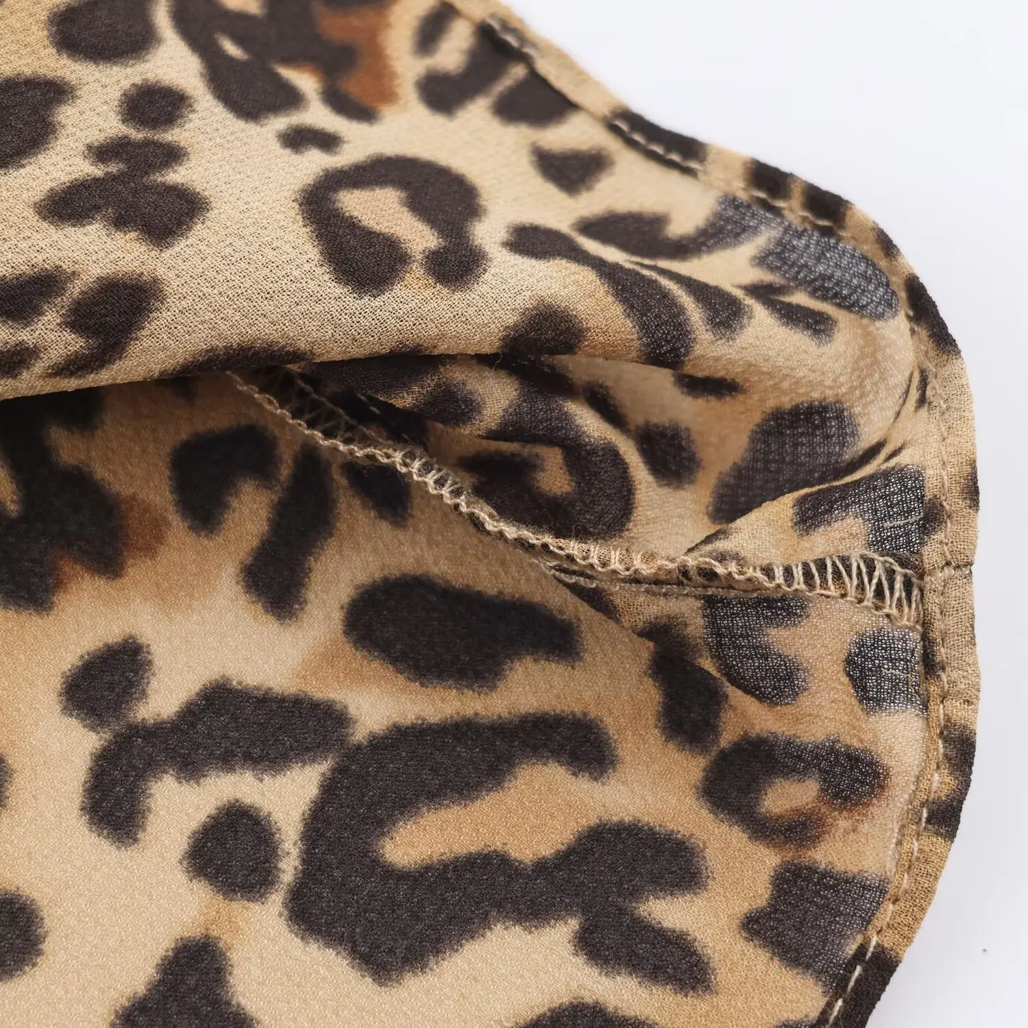 Vestido de mujer 2025 otoño nuevo estilo estampado de leopardo manga larga en capas Mini vestido suelto moda Sexy personalidad Casual