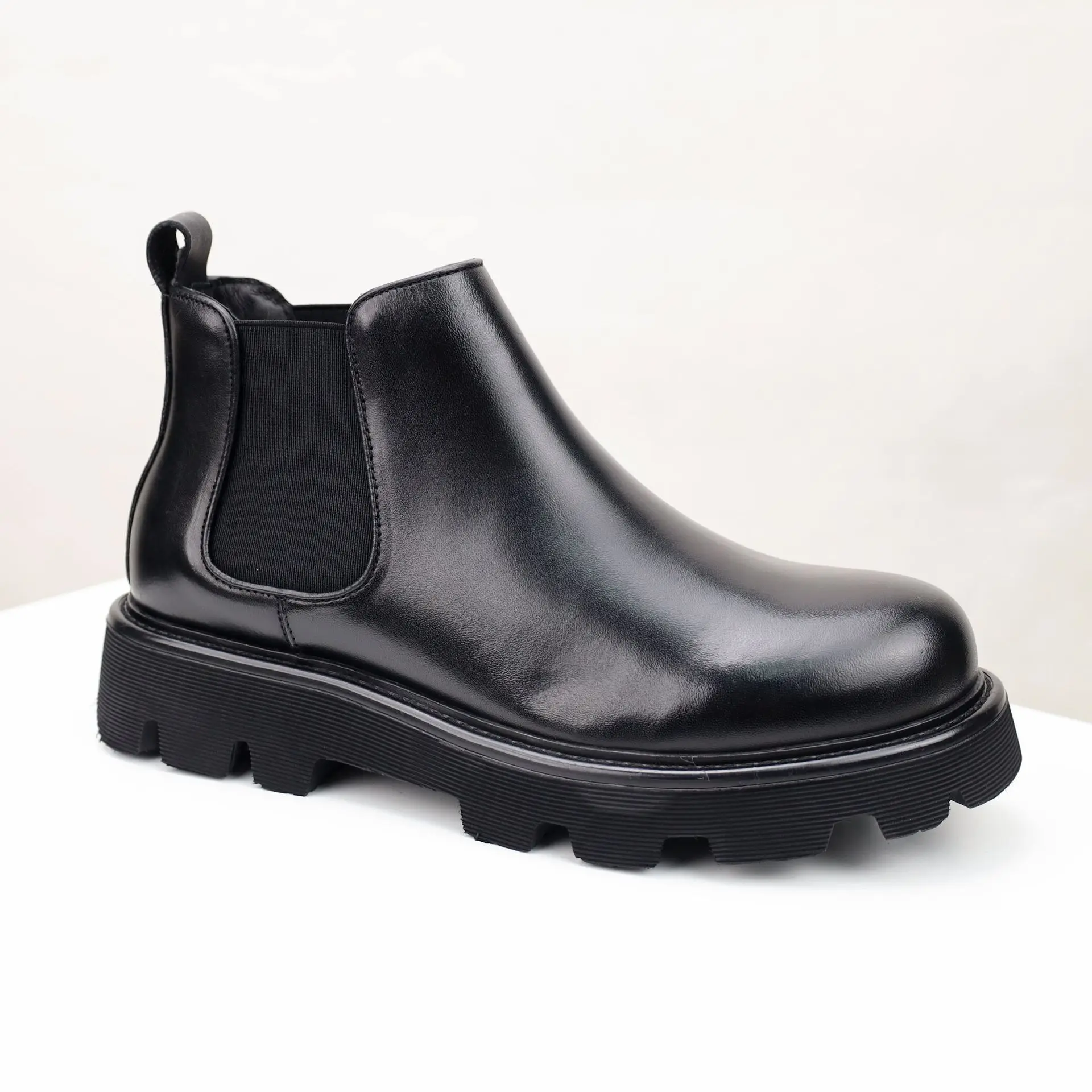 

Winter Men's Top-Grain Cowhide Chelsea Boots Thick-Soled Casual Mid-Calf Genuine Leather Versatile for All Occasions
