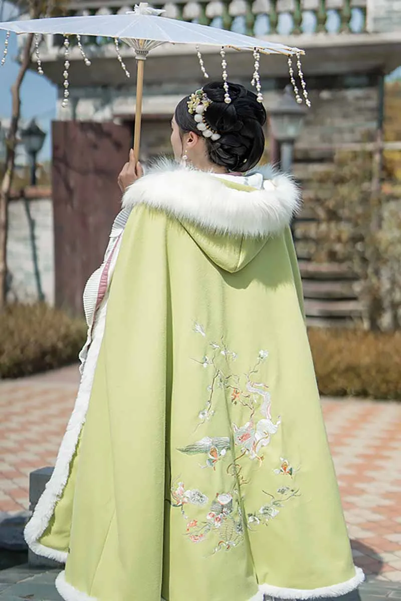 Capa Hanfu gruesa y cálida para mujer, capa verde con bordado tradicional chino, disfraz de Cosplay, capa de Navidad para niña