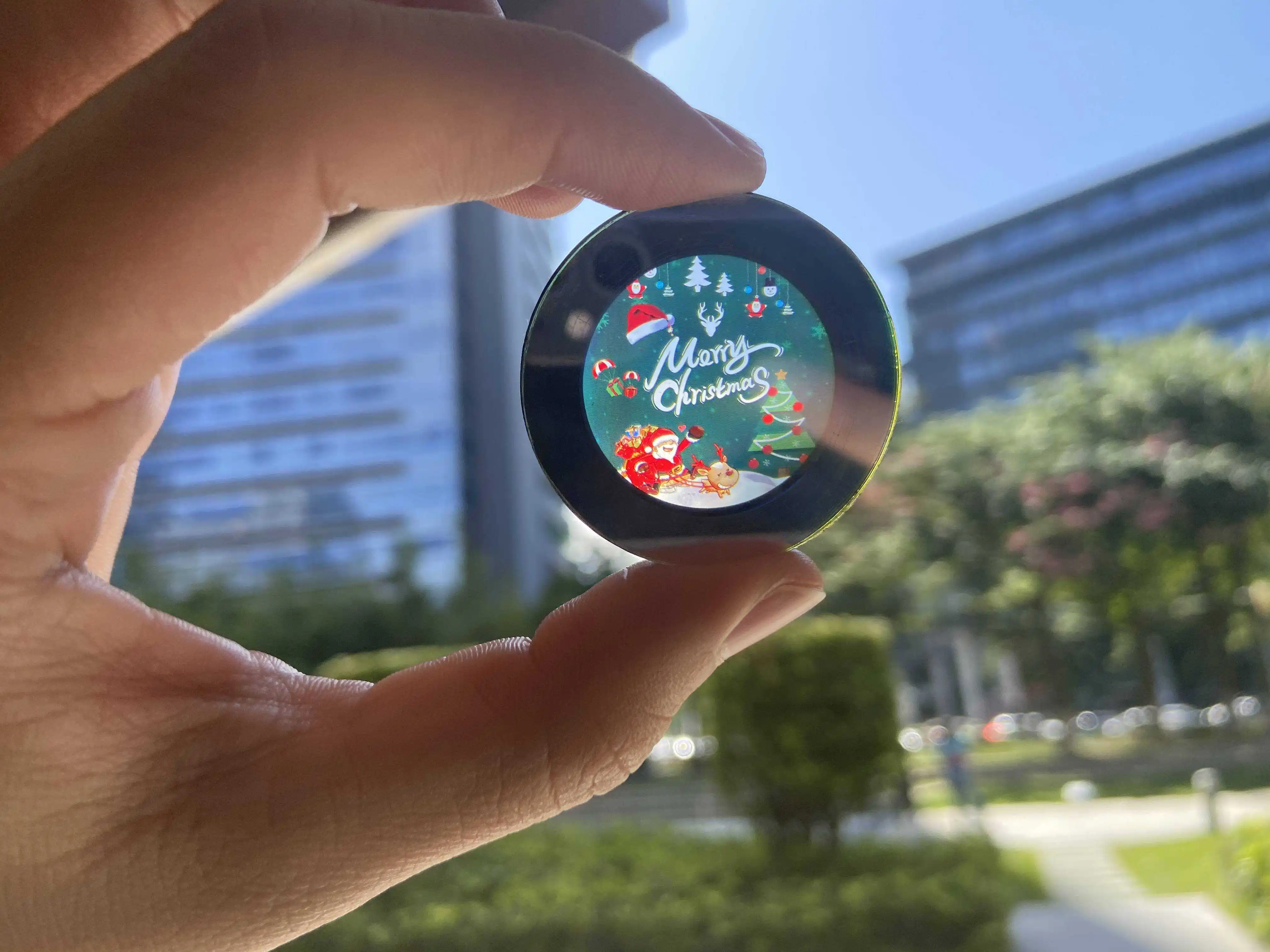 Lentille en verre à tricoter avec logo personnalisé, lumière de projection, conception de motifs personnalisés