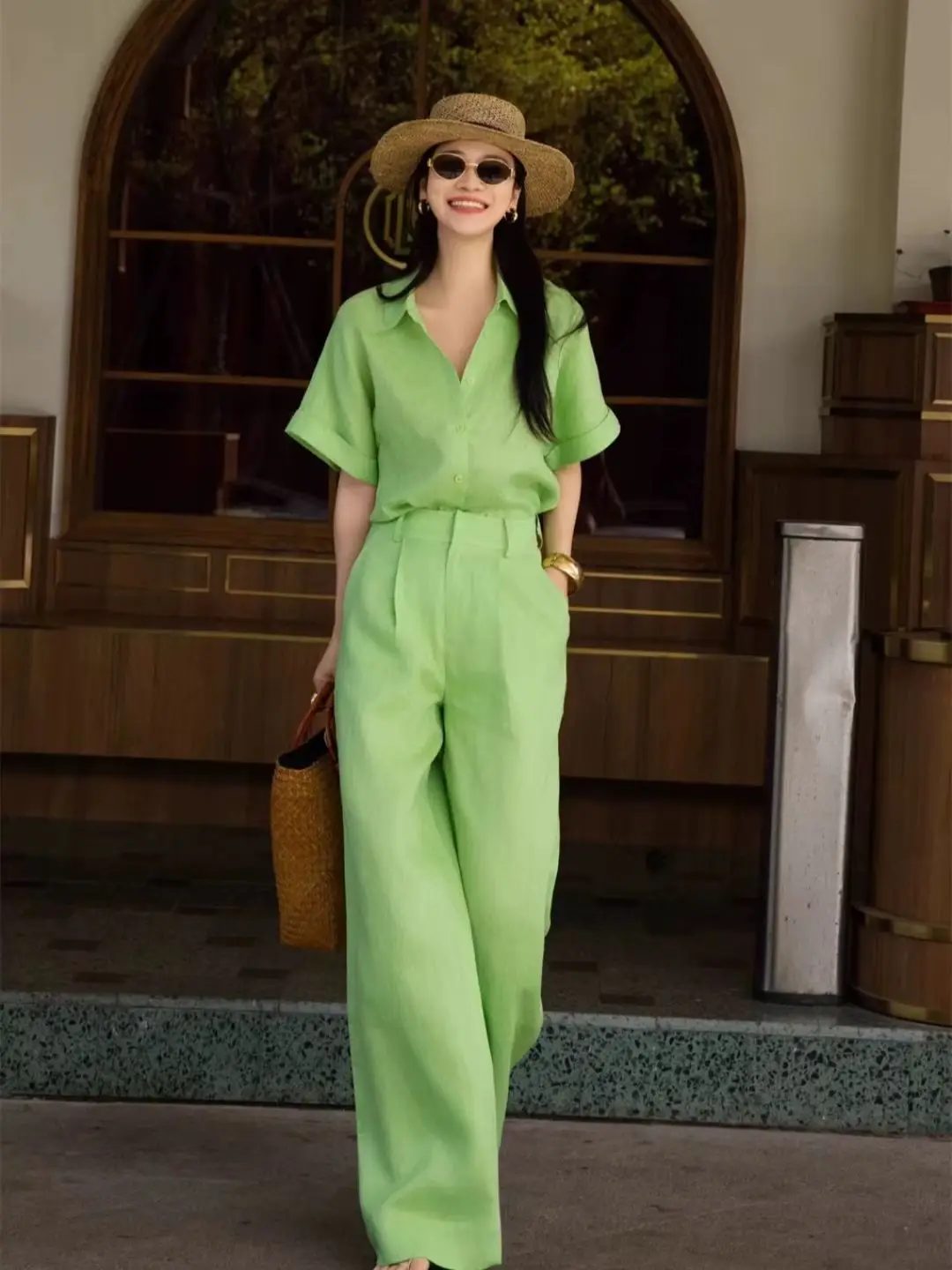

Casual fashionable women's summer linen suit