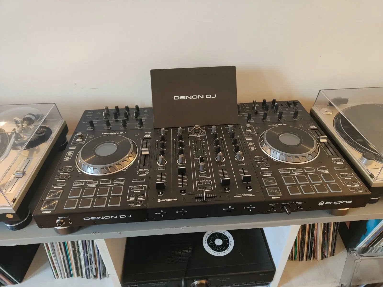 "Denon DJ Prime 4 독립형 콘솔, Swan Flight 케이스 및 보호 커버 포함(6)"