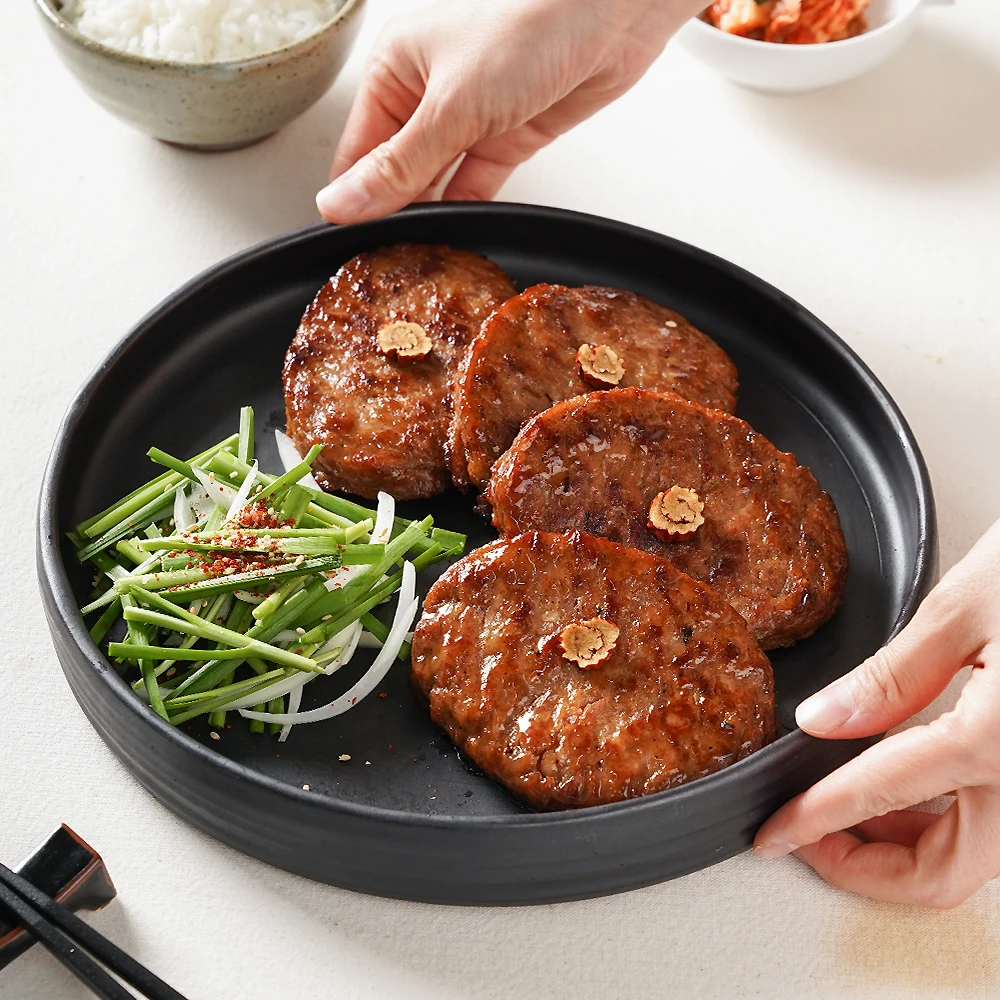 홍익상회 한돈 스테이크 4장 오븐 직화 떡갈비 맛 함박 스테이크