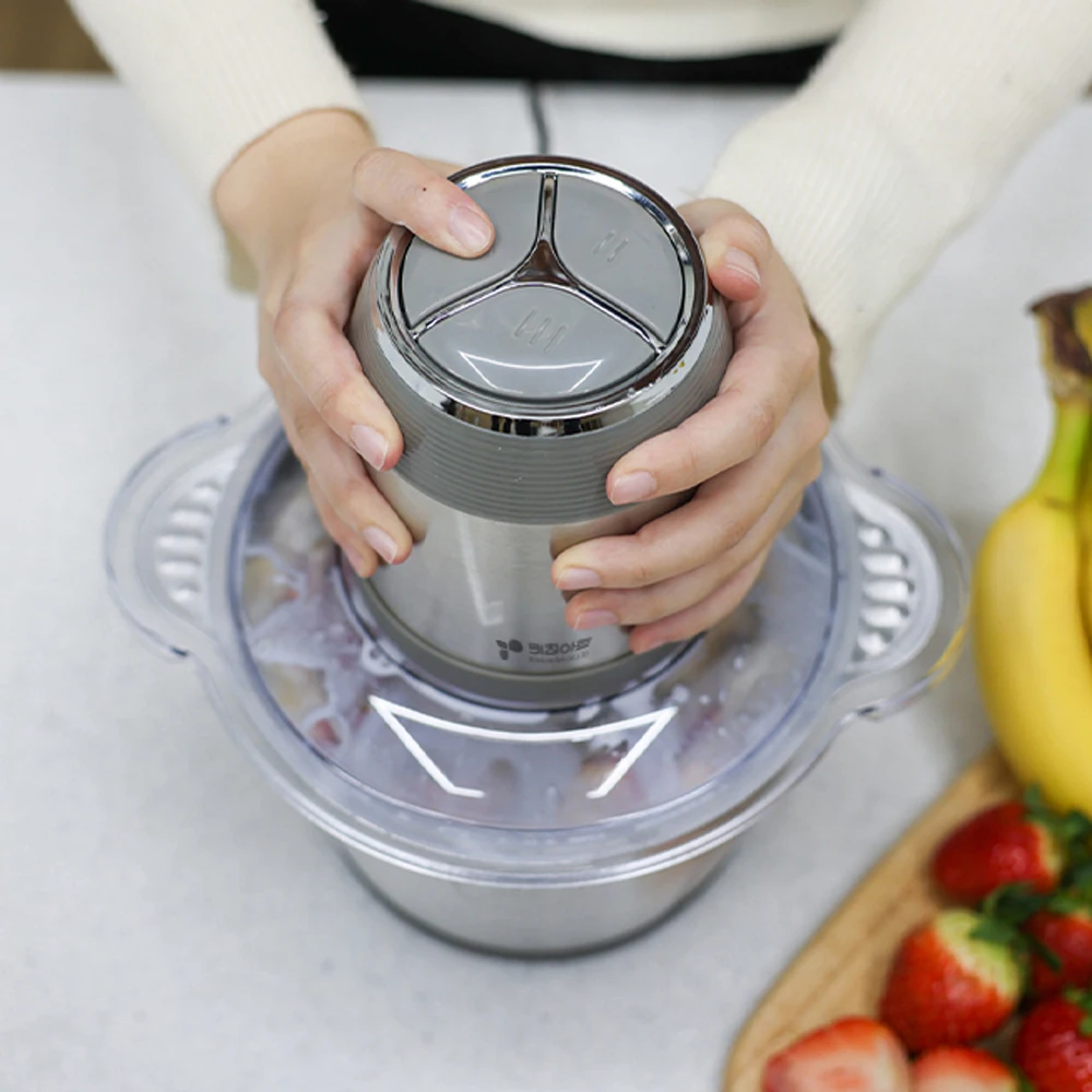 مفرمة مطبخ للثوم واللحم ، من من المطبخ