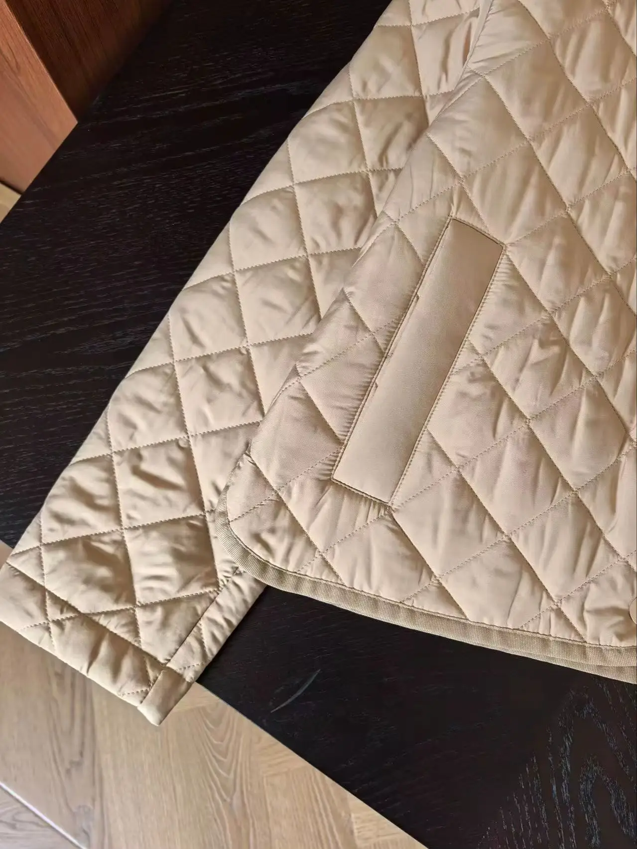Autumn Solid color Collared Diamond Pattern Quilted Jacket