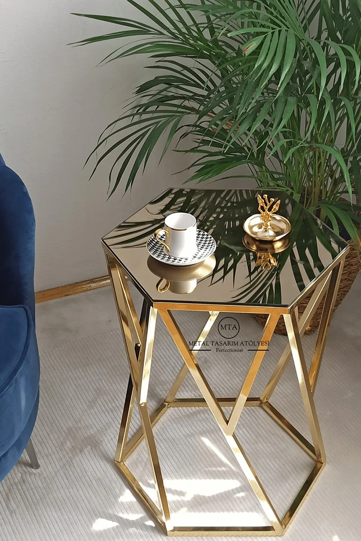 Metal Coffee Table Single Glass Bronze Smoked Scandinavian Style Nightstand Tea Table Round Square Side Table Living Room Modern