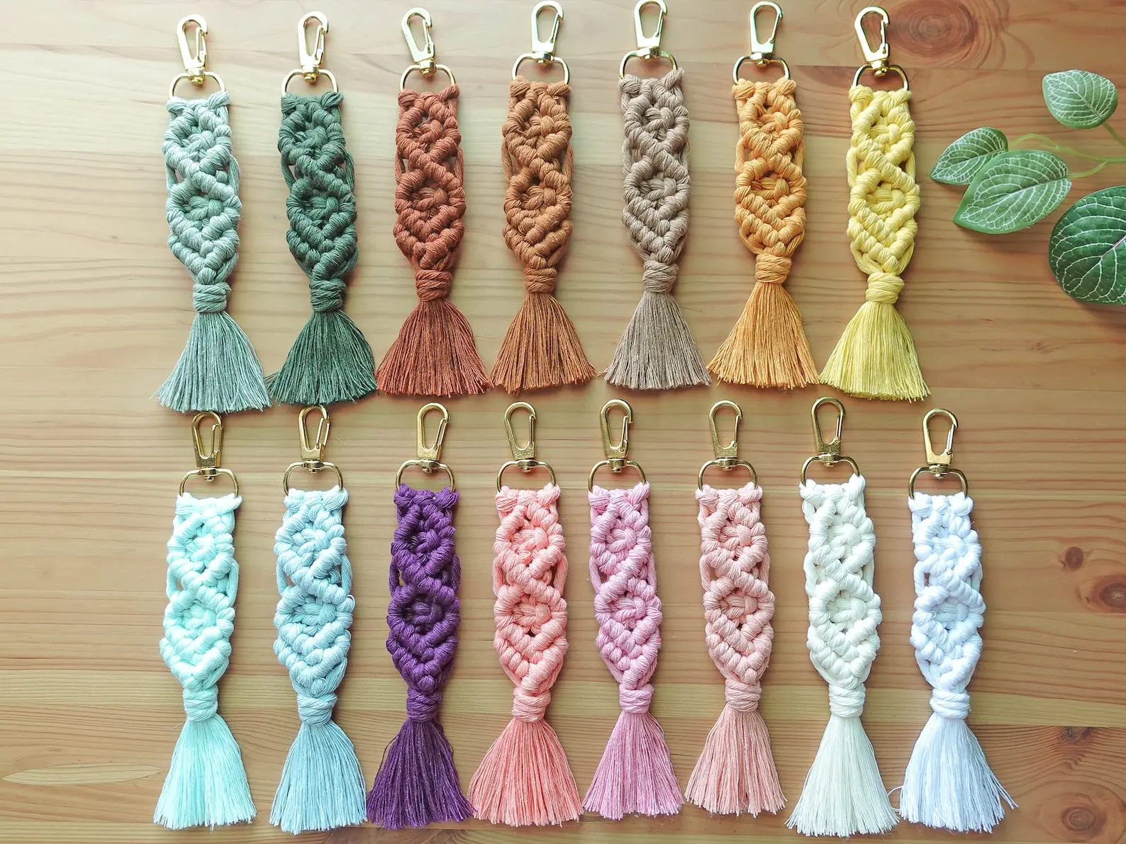 Gantungan kunci Macrame 25/50/100, gantungan kunci Boho hadiah pernikahan, hadiah pengiring pengantin, hadiah pertunangan, suvenir mandi pengantin