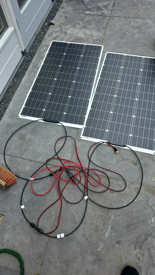 Flexible Solar Panel – Lightweight, Bendable & Waterproof (100W–600W) photo review