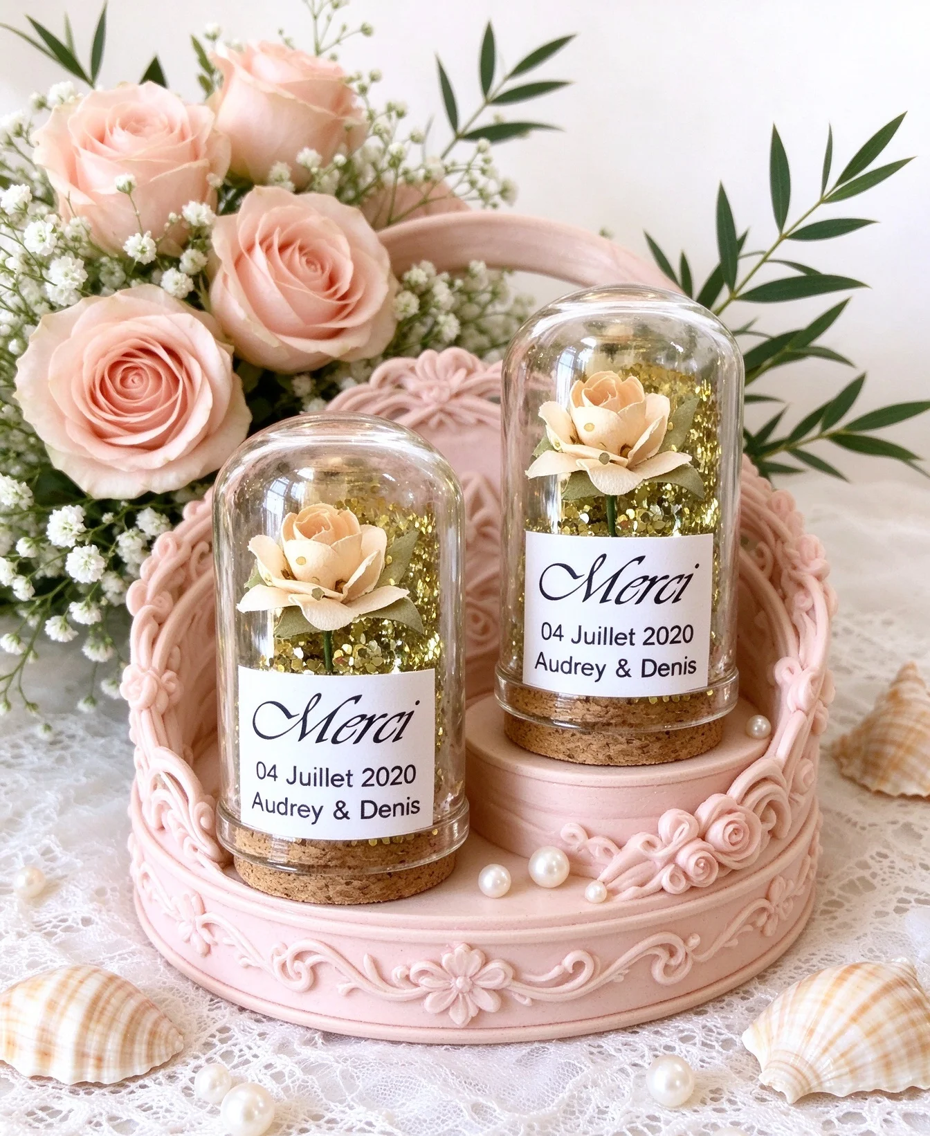 Customized Glass Dome Wedding Souvenirs, Beauty and the Beast Party Favors, Personalized Bachelorette Guest Gifts