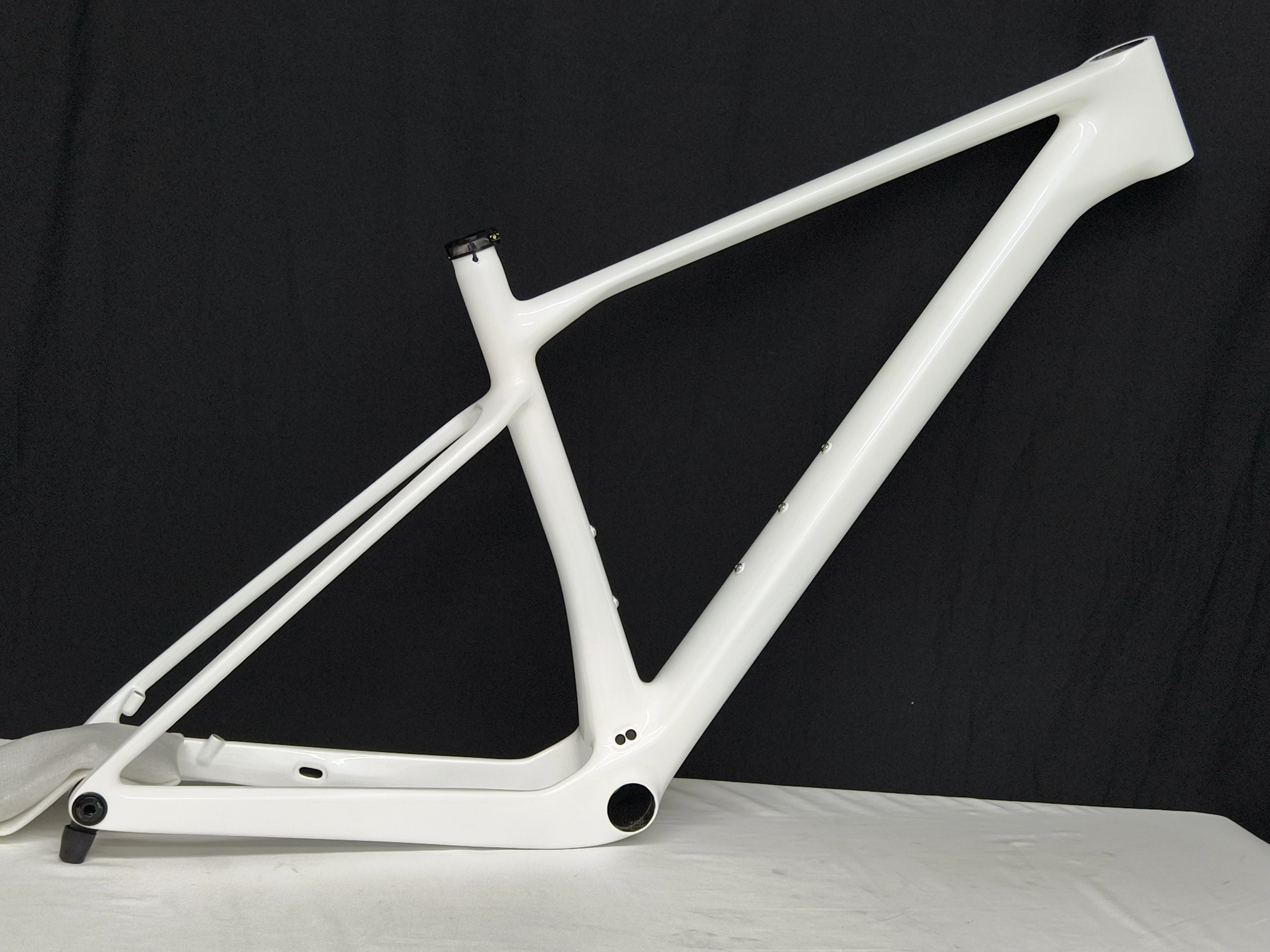 

Top sale full carbon bike frameset T1000 MTB cycling carbon frame 29er boost 148x12mm mountain carbon bike frame S M L in stock