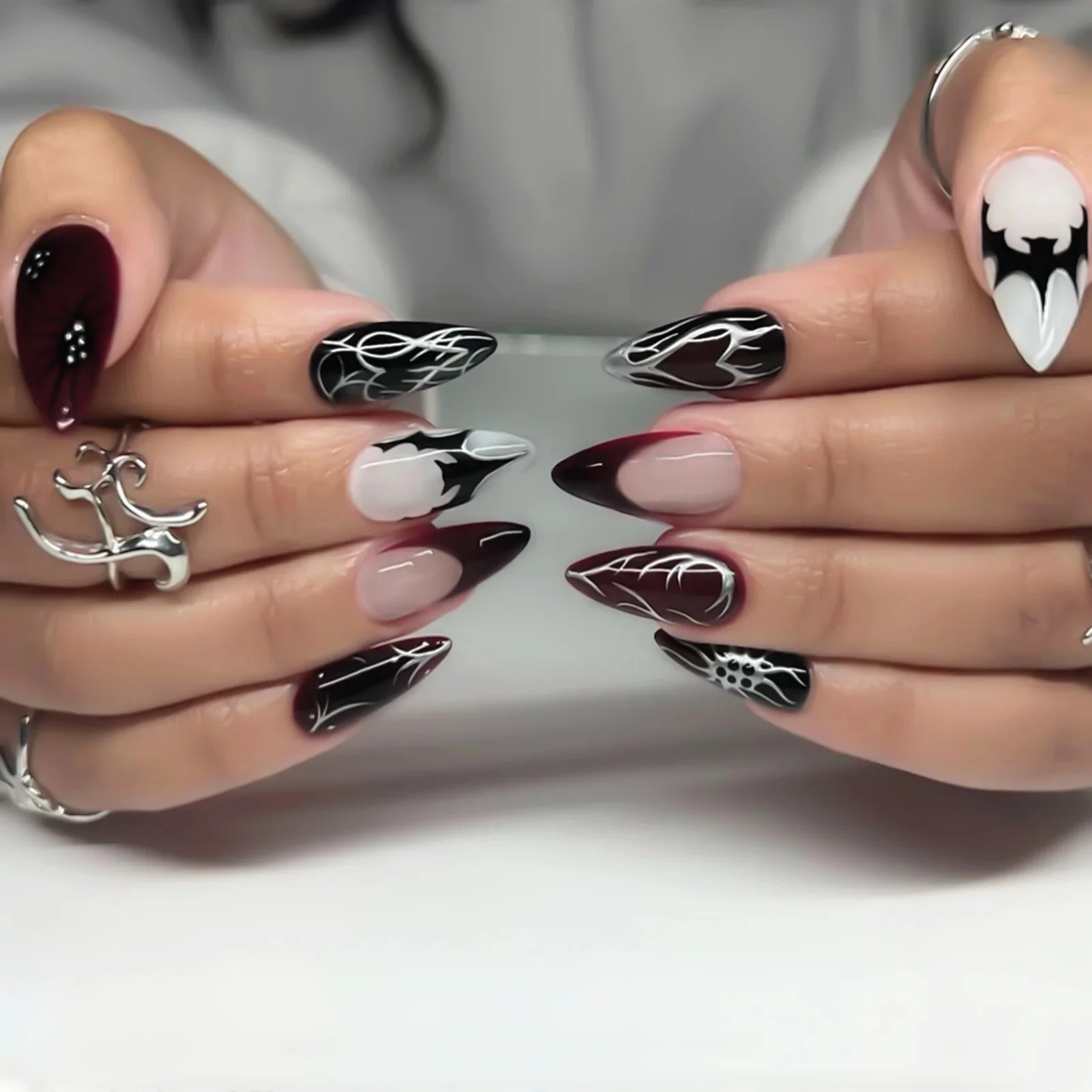 Faux ongles de style punk, 24 pièces, nickel é noir rouge Frech Halloween, presse sur N64.Bat, motif d'araignée imprimé, patchs d'ongles, Y2k