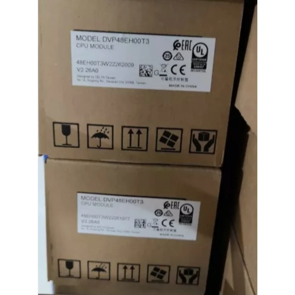 Prodotto nuovo e originale DVP48EH00R3 DVP48EH00T3 DVP64EH00R3