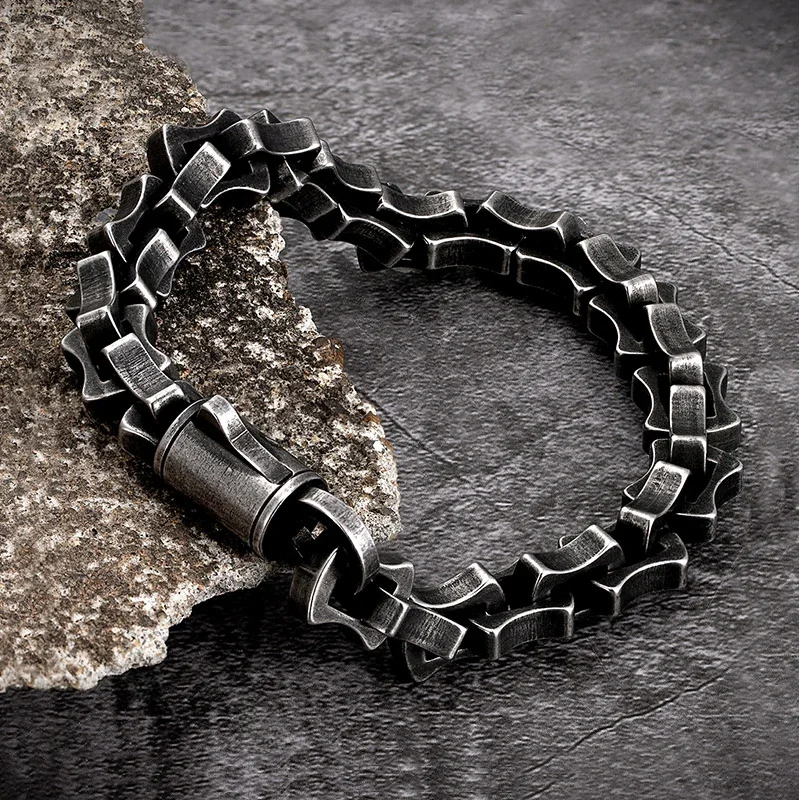AliExpress MKENDN Men Punk Biker Chain Bracelet Matte Vintage oxidized Black Link Chain Motorcycle Bicycle Style Stainless Steel Bangles