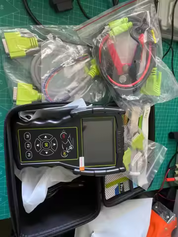 2025 Hot Moto Scanner M100 PRO OBDII Simple Use TRUCKFIX Super MOTO Heavy Duty Engines Diagnostic TooL Kit