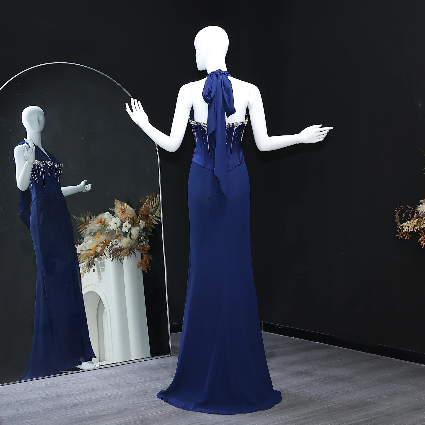 샤론은 여성을위한 인어 크리스탈과 두바이 우아한 핑크 홀터넥 이브닝 드레스를 말했습니다. 웨딩 공식 가운 SF515 맞춤형