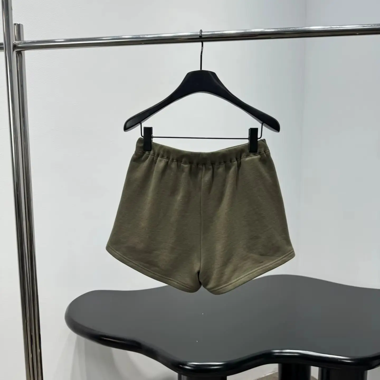 Ropa de mujer para principios de primavera, pantalones cortos de algodón con cordón, combinación de colores verde oliva, cómodos y versátiles