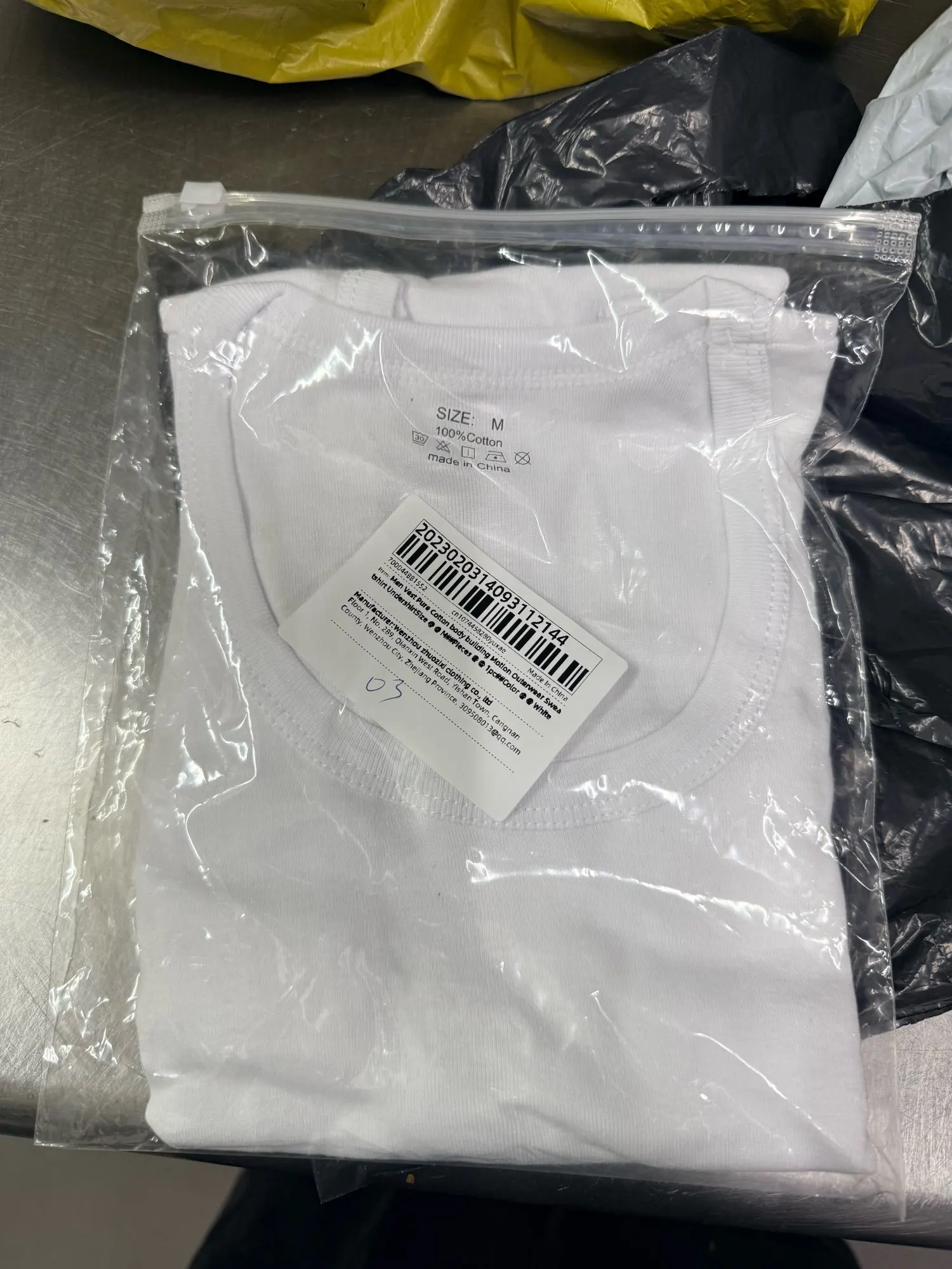 Men's Summer Solid Color Base Joker Sleeveless Vest Cotton Bodybuilding And Self-cultivation Sports Running Bottoming Vest photo review