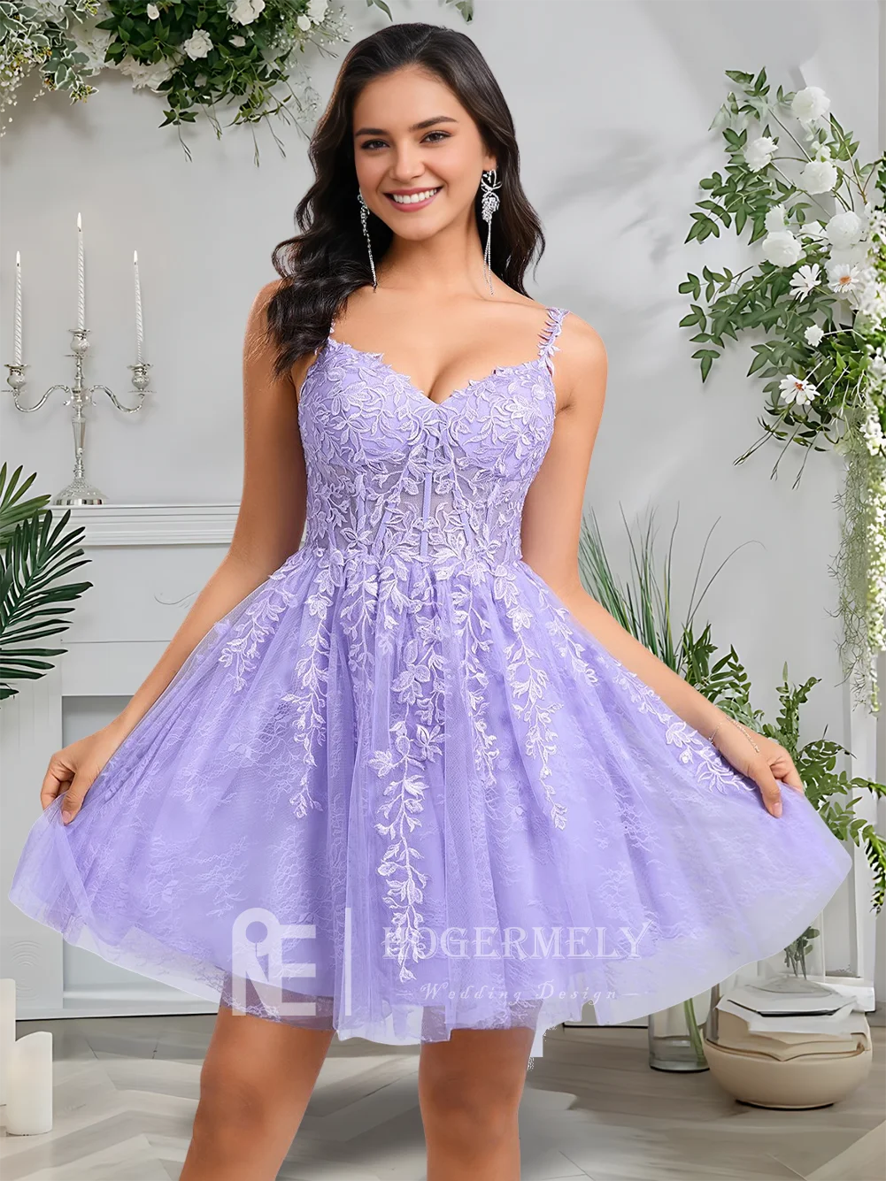 A Women A-Line V-Neck Short Tulle Homecoming Dress With Floral Lace Bodice Cocktail Graduation Prom Dresses For Wedding Party​