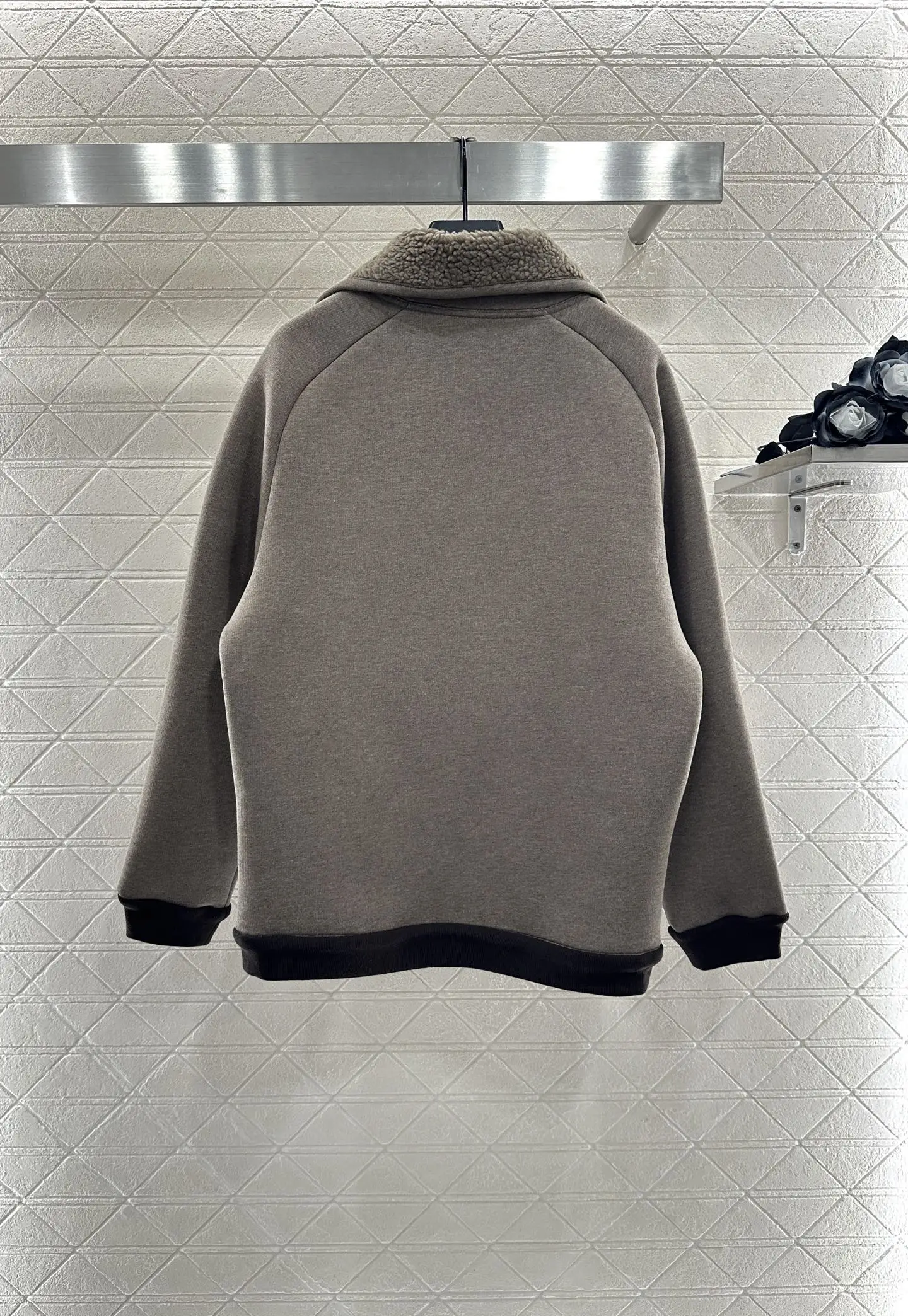 

2025 New Plush Zipper Coat Wool Material Flip Collar Coat Cut Zipper 425