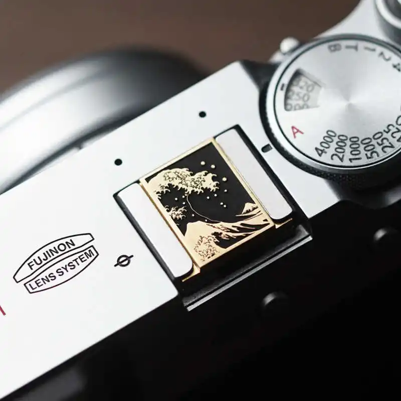 

1pc Camera Hot Cover Cap Eye of Horus Metal Brass For Sony A7C Canon Fuji XT50 XT30 XE4 Nikon ZF Leica Olympus Pentax
