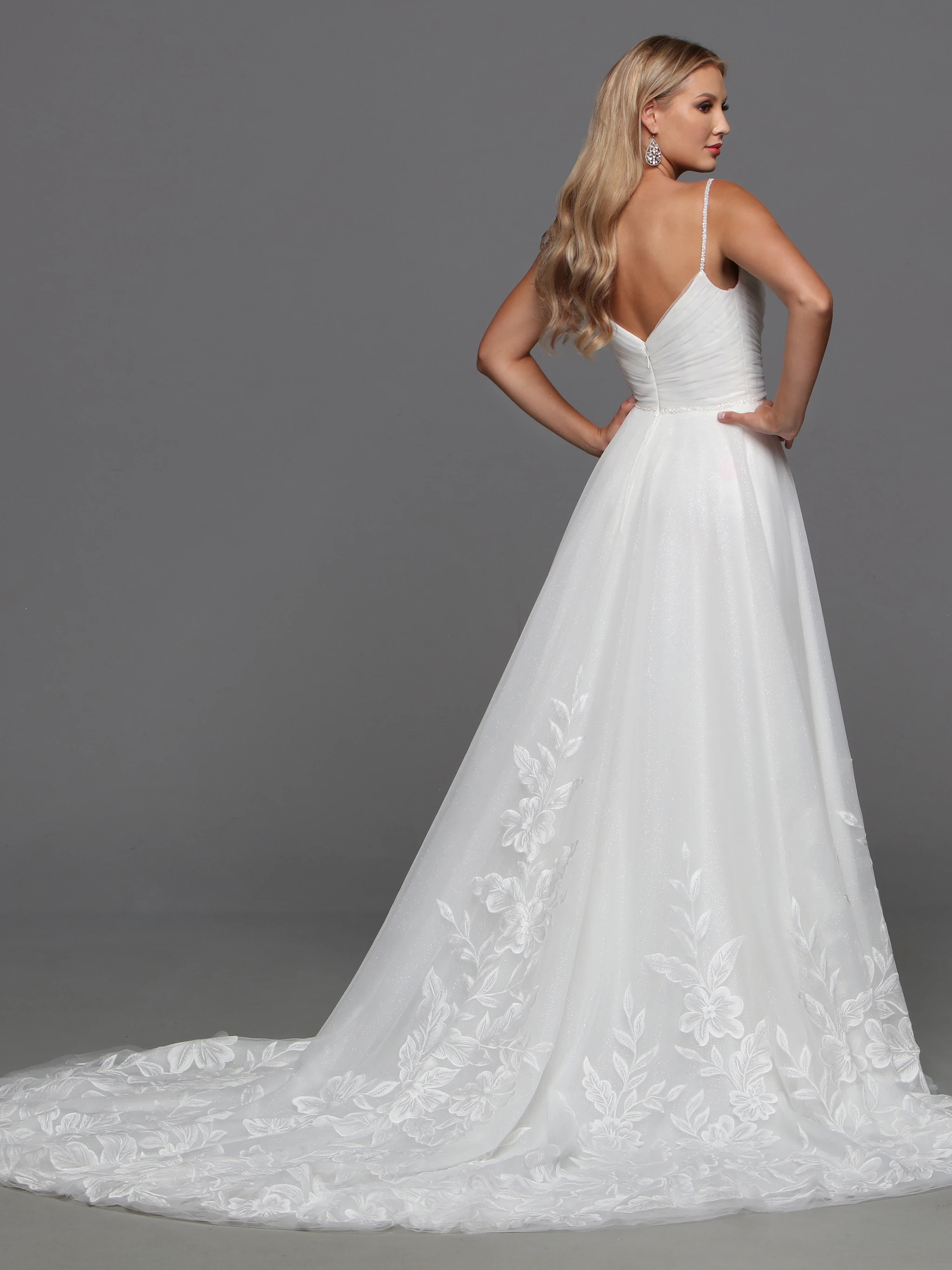 Abito da sposa con applicazioni in Tulle bianco abito da sposa classico con pieghe A pieghe A Line abito Brial senza spalline abiti da sera da sera formali