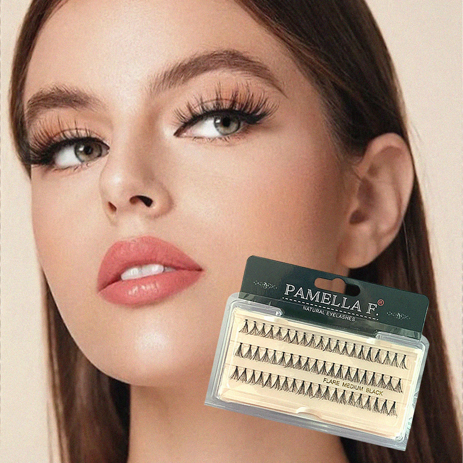 Le ciglia a fascia invisibile in stile coreano includono colla e pinzetta: piume luminose, soffici e naturalmente voluminose