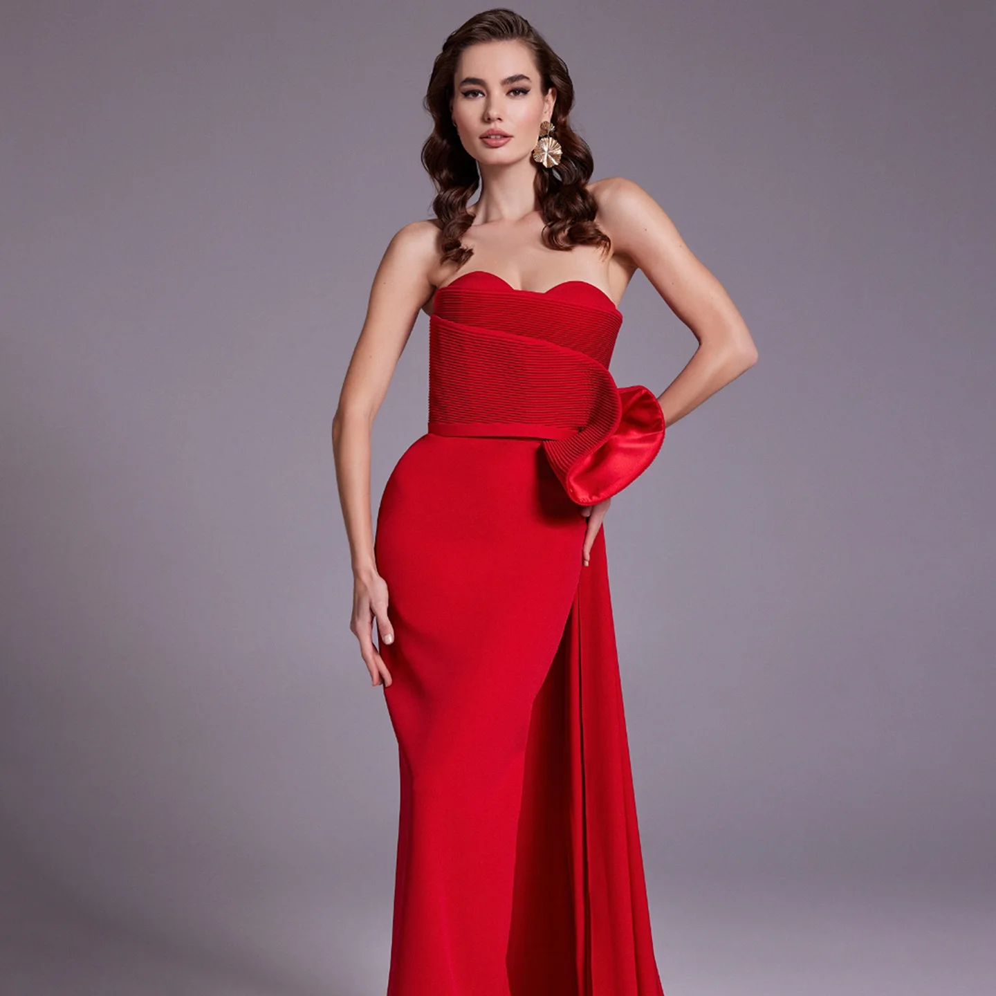 

Шарон Саид Дубай Элегантные красные вечерние платья в форме сердца с верхней юбкой для женщин Свадебное вечернее платье SF331 по индивидуальному заказу