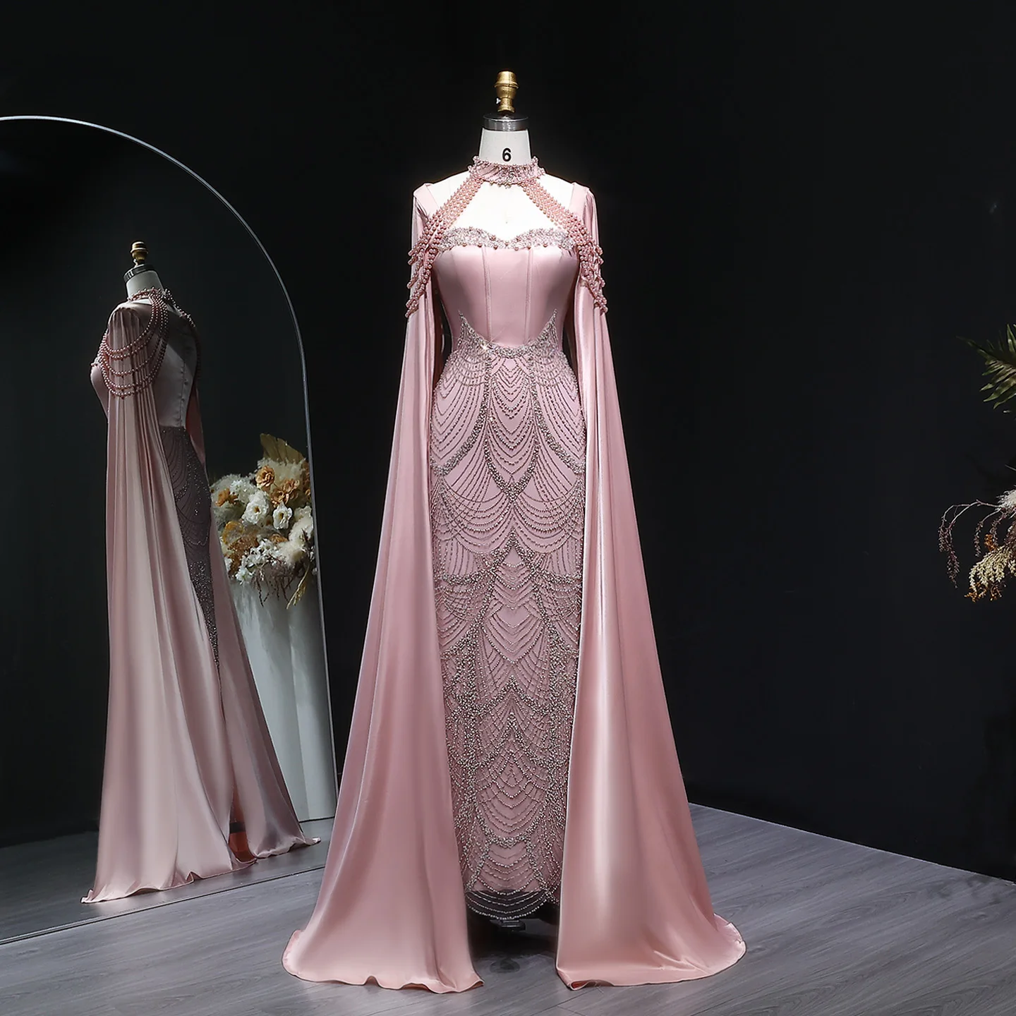 Sharon Said Elegantes Rosa Perlenbesetztes Meerjungfrauen-Abendkleid mit Cape-Ärmeln, Exquisite Details für Arabische Partykleider SS662 Maßanfertigung – Detail 13