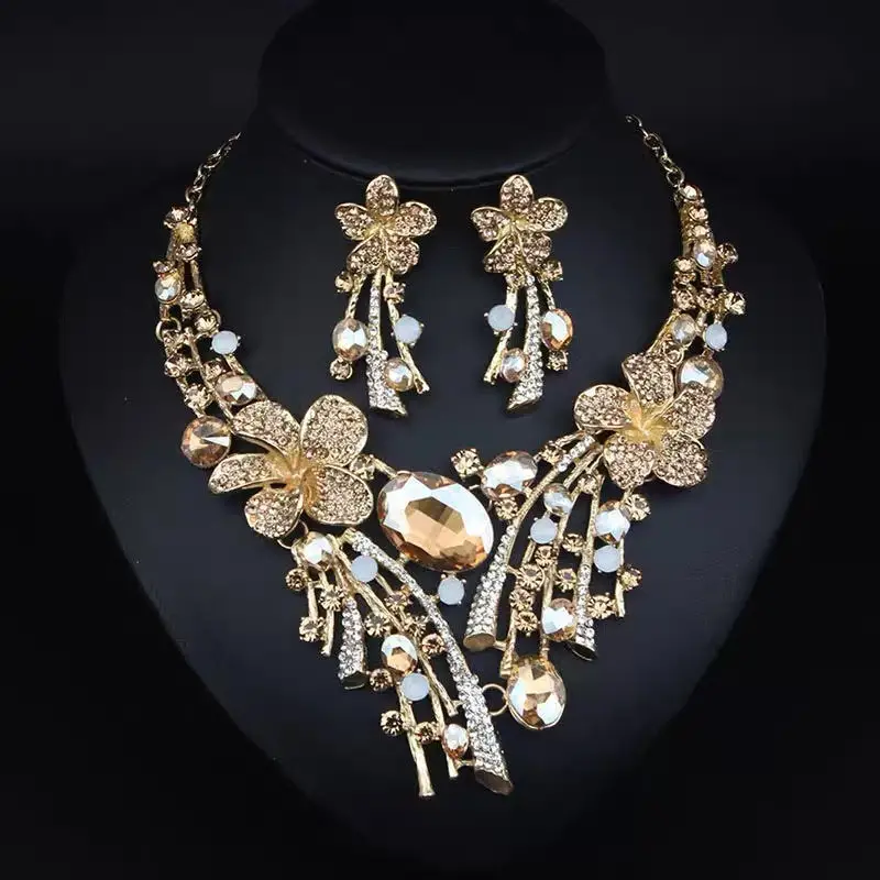

Luxury Blossom Crystal Necklace & Earrings Set
