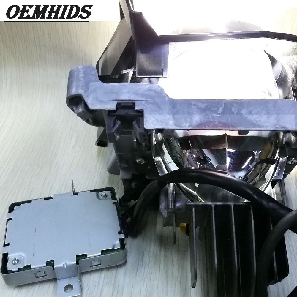 OEM Ballast 85967-12010 Original OEMHIDS For Prado Land Cruiser LED Headlight Computer Light Control Driver Module 35500-70161