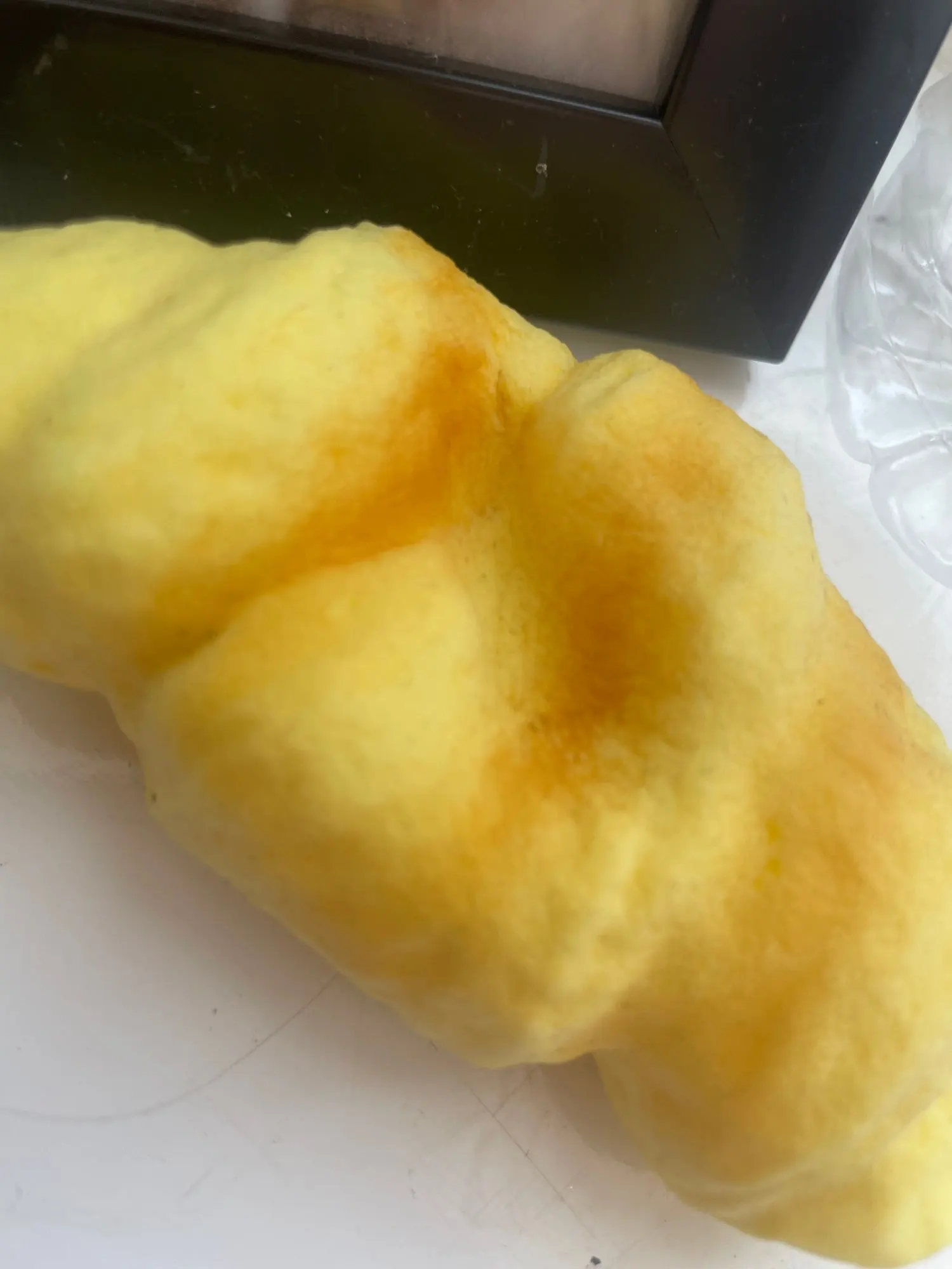 Croissant Squishy Toy Squeeze Toy Slow Rebound Stress Relief Soft Squeeze Anti-Anxiety Toy For Students Office Workers photo review