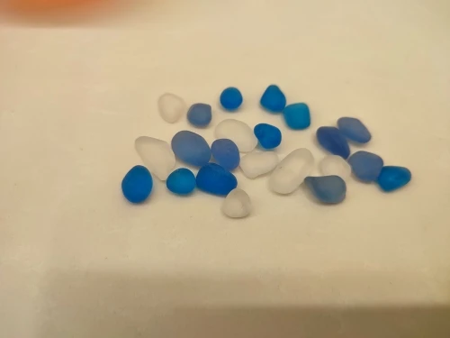 New 20pcs Sea Beach Glass Beads Mixed Color Jewelry Vase Aquarium Decoration 10-16mm photo review